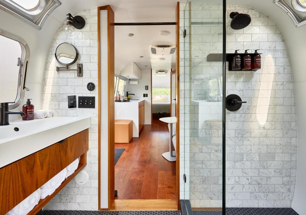 Airstream Suite