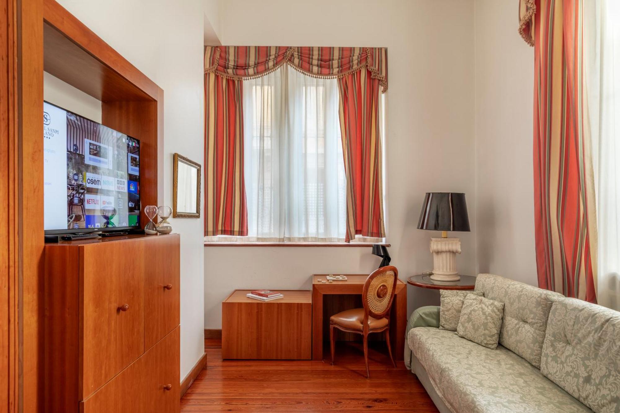 Family Room,1746824855:JPEG