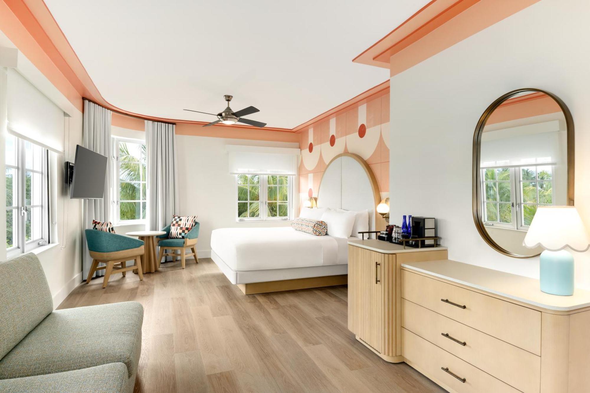 Waldorf Towers Suite ADA