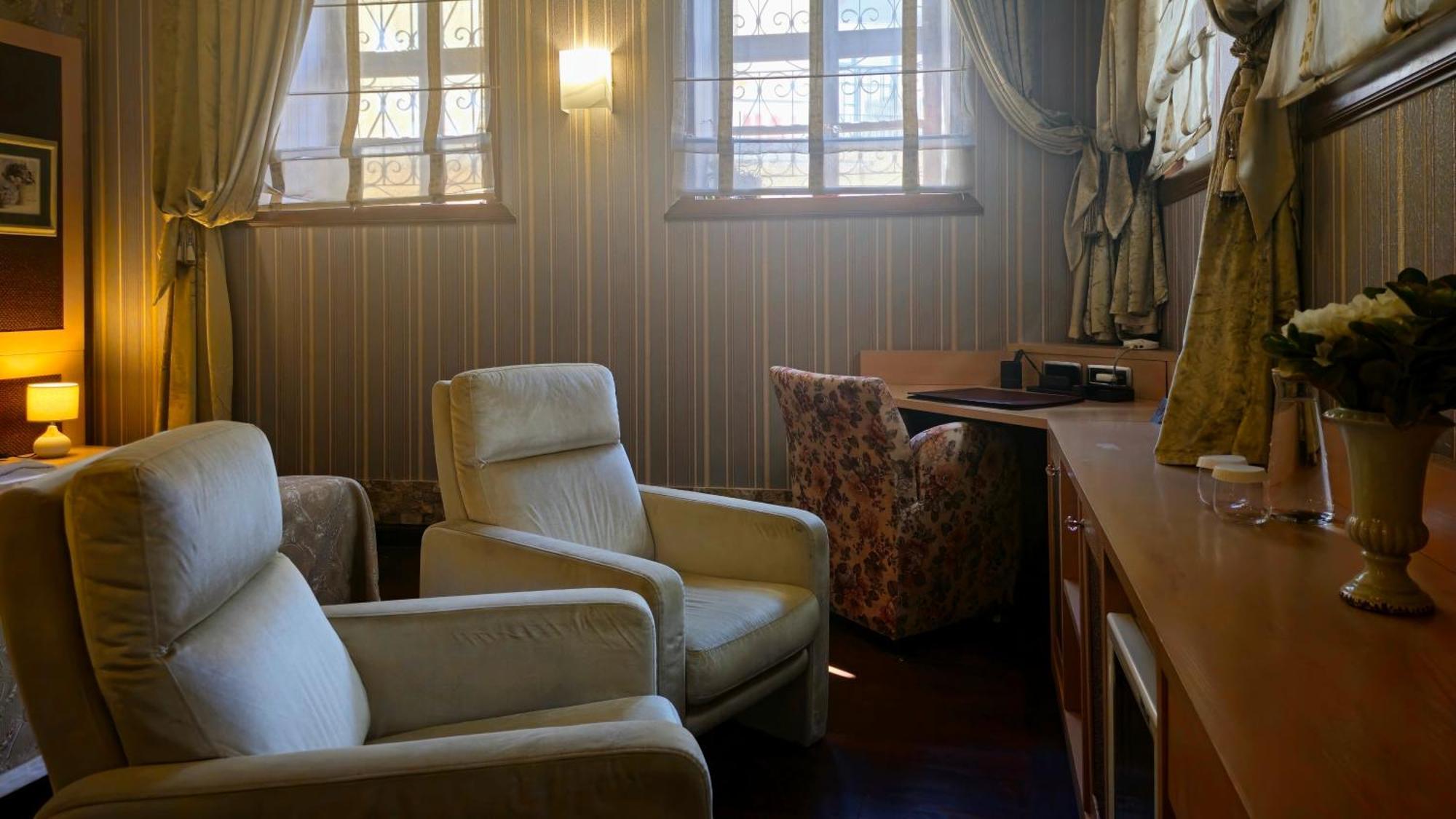 Harem Suite