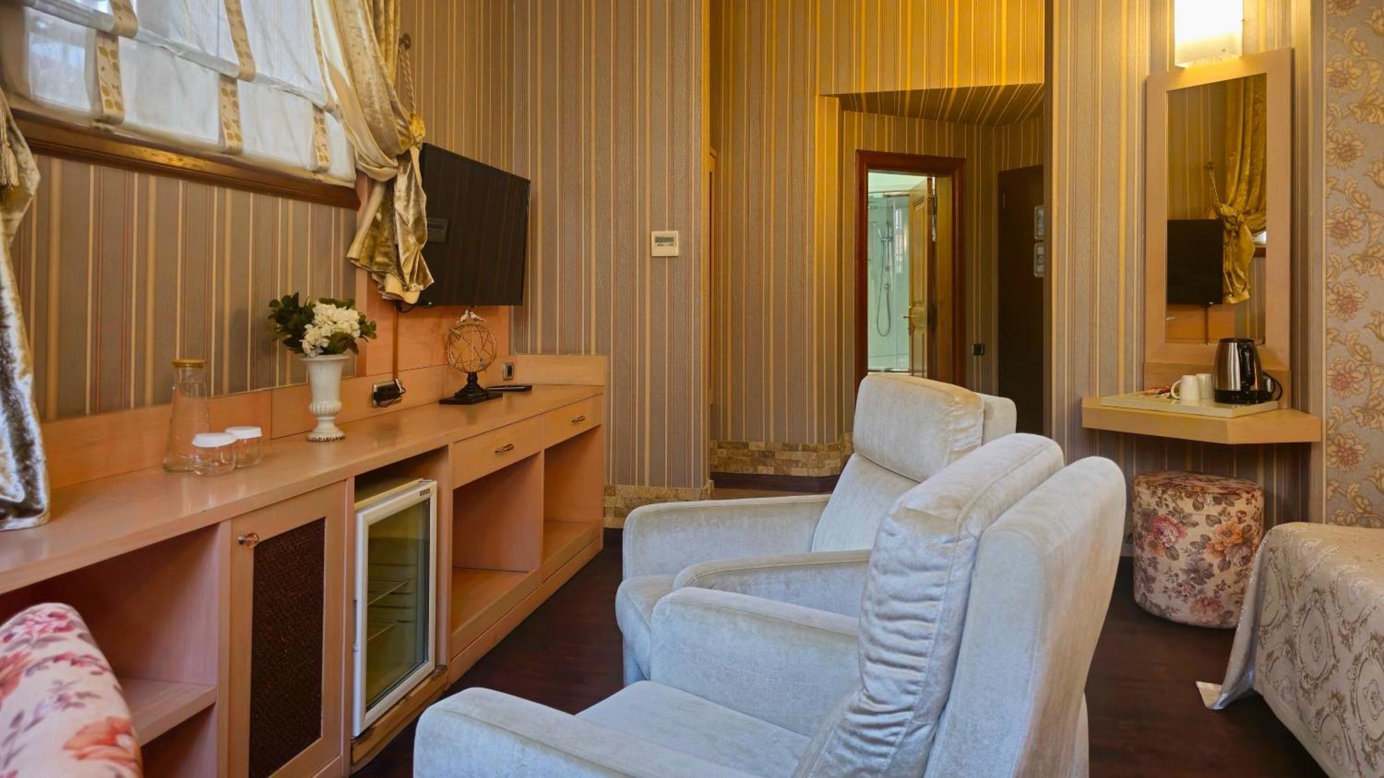 Harem Suite