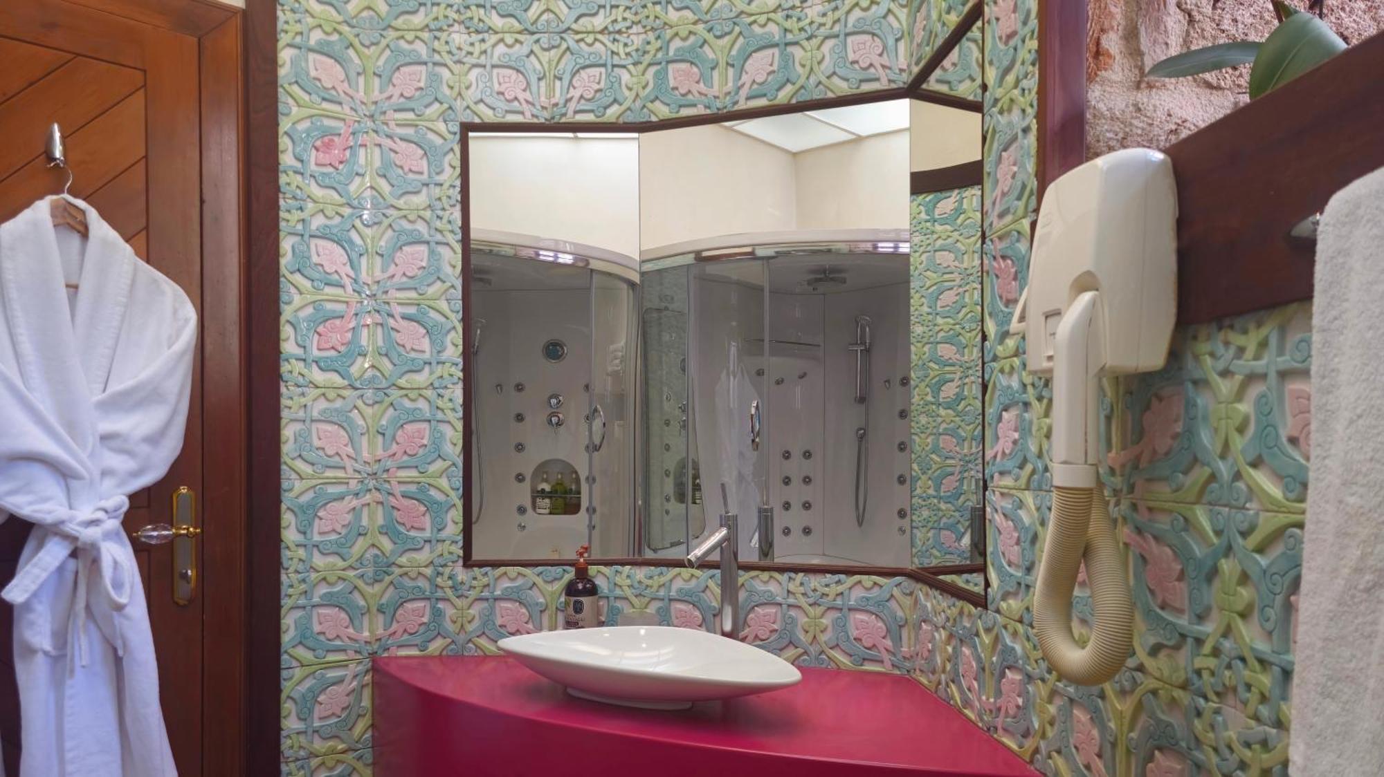 Harem Suite
