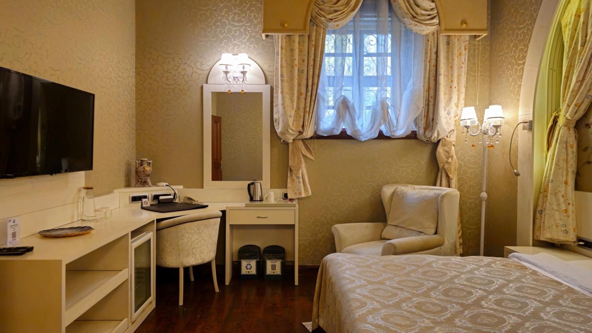 Sultan Suite