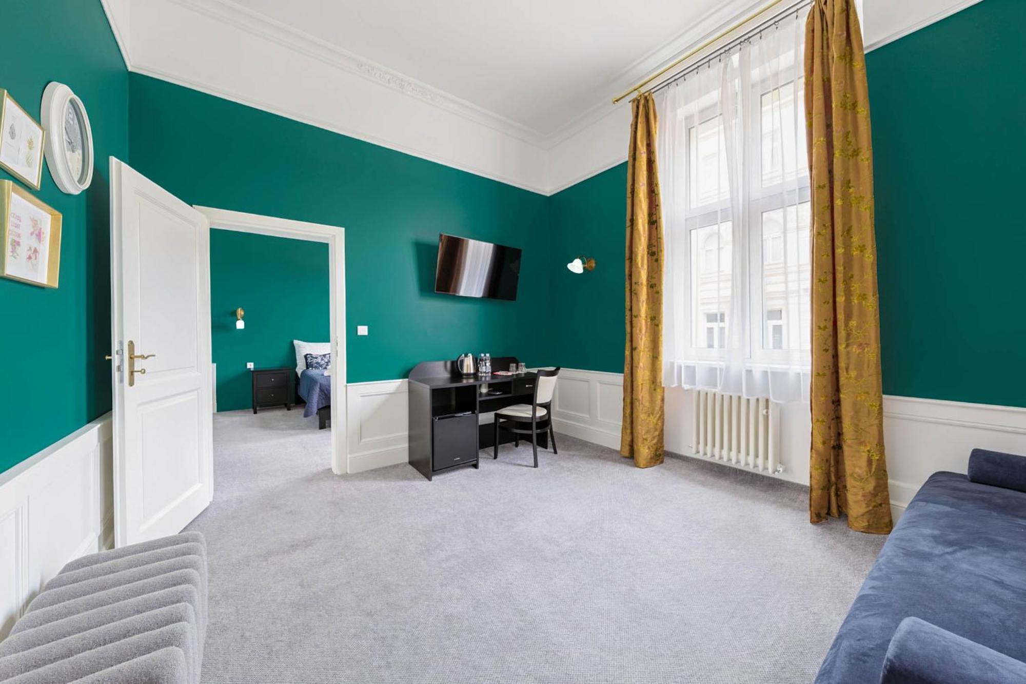 Junior Suite
