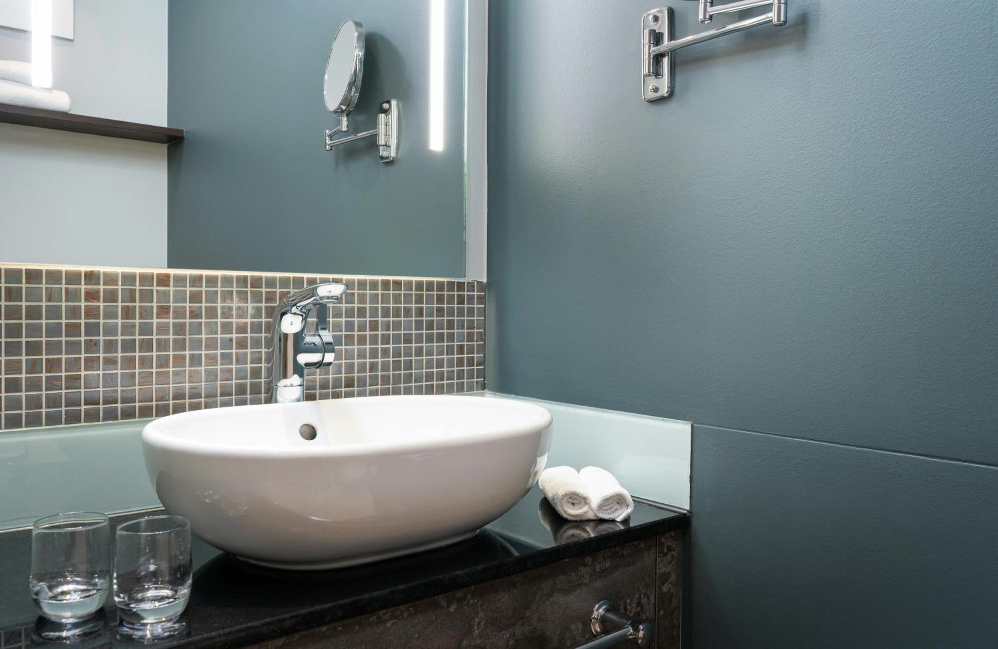 Superior Triple Room,1746862166:JPEG