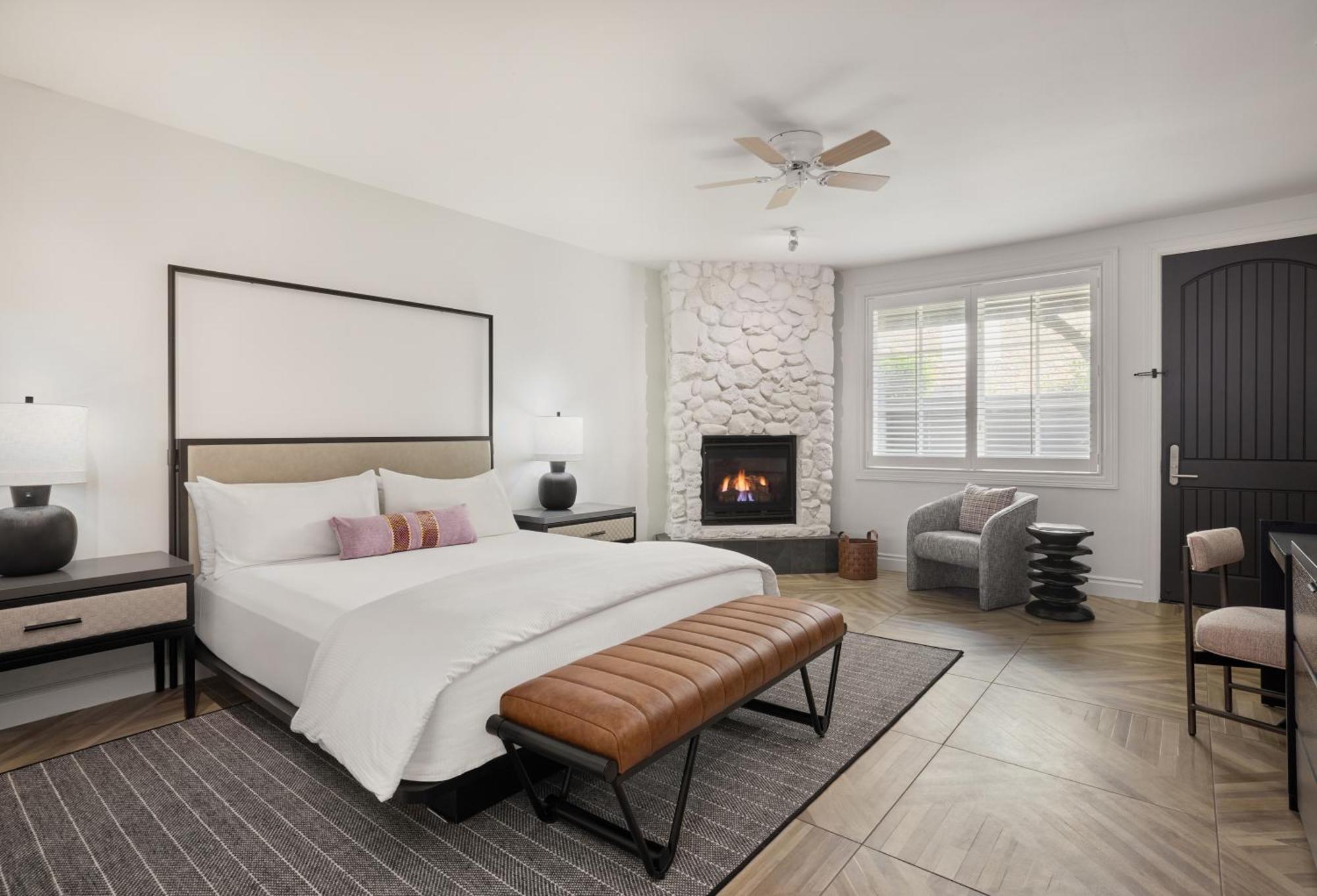 Newly Renovated King Room Disability Access