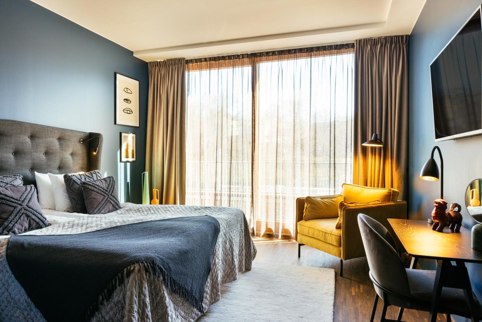 Superior Room French Balcony