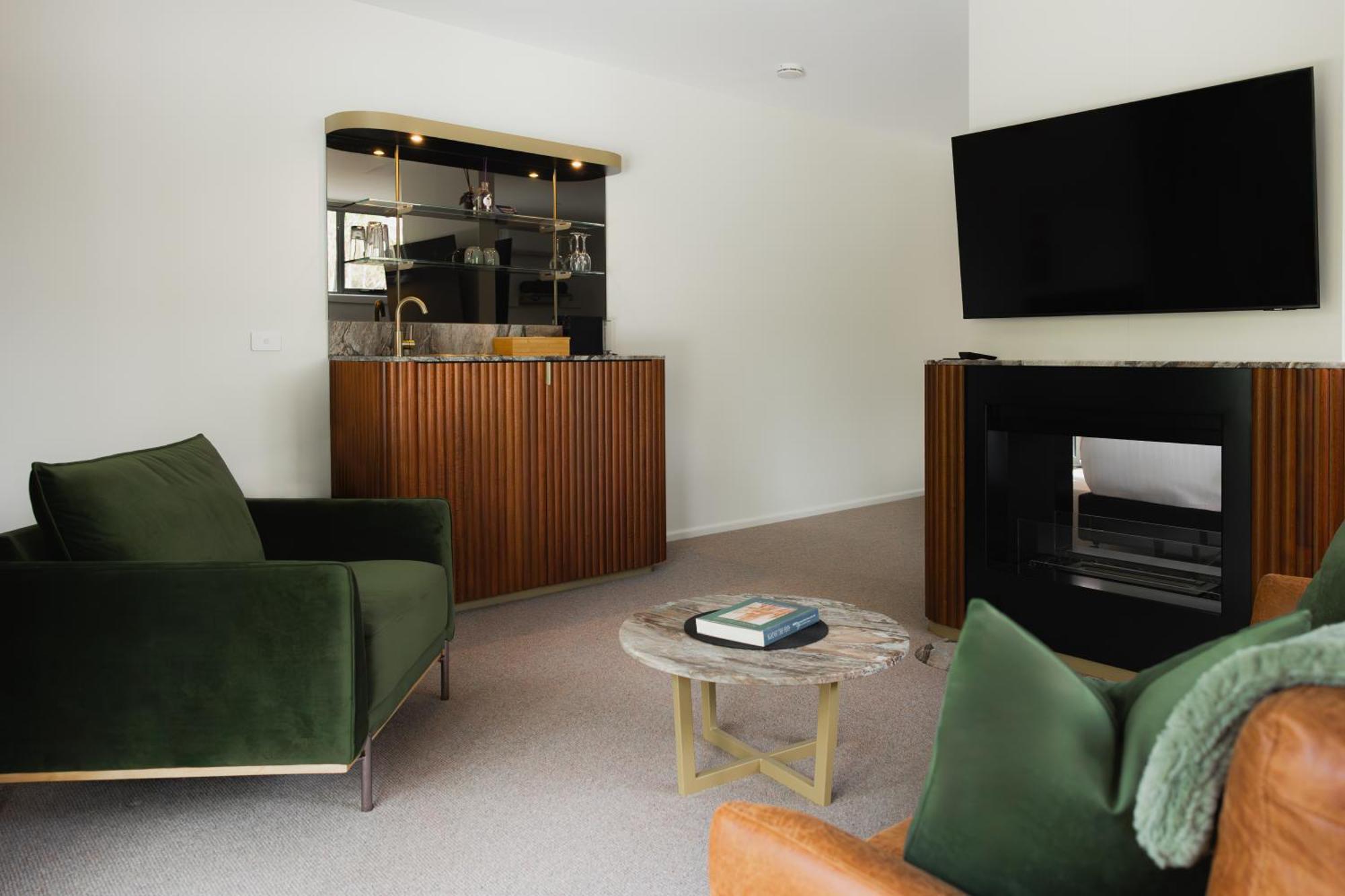 Skyline Suite