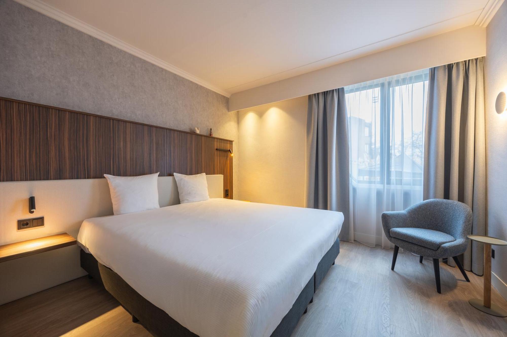 Standard Double Room,1756393647:JPEG