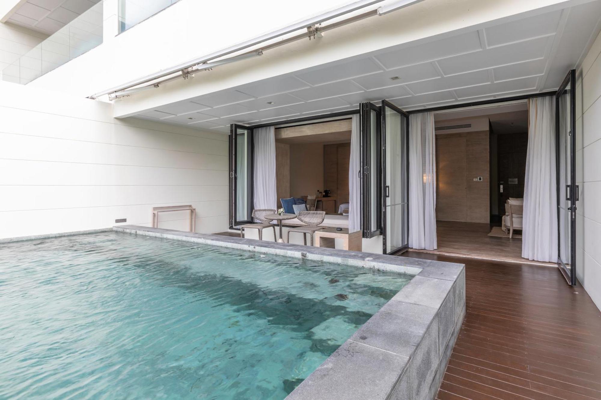 Garden Pool Suite