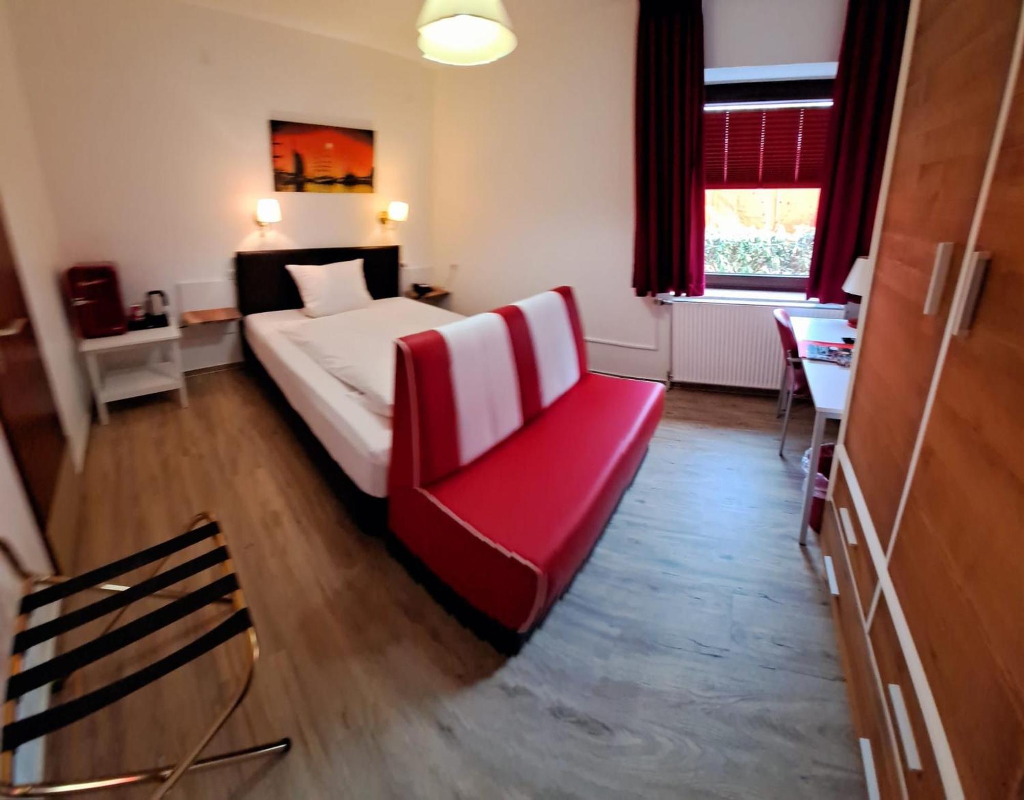 Single Room