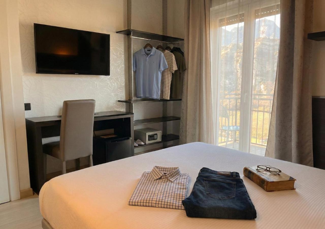 Double Room Lake View