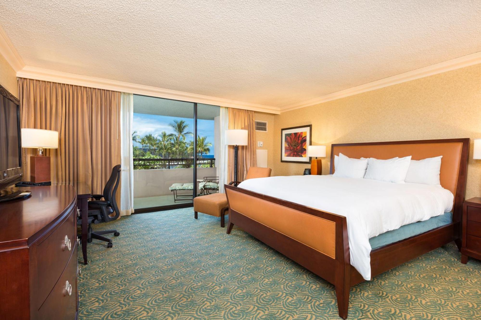 Makai One Bedroom Suite One King Bed with Ocean View,1756511412:JPEG