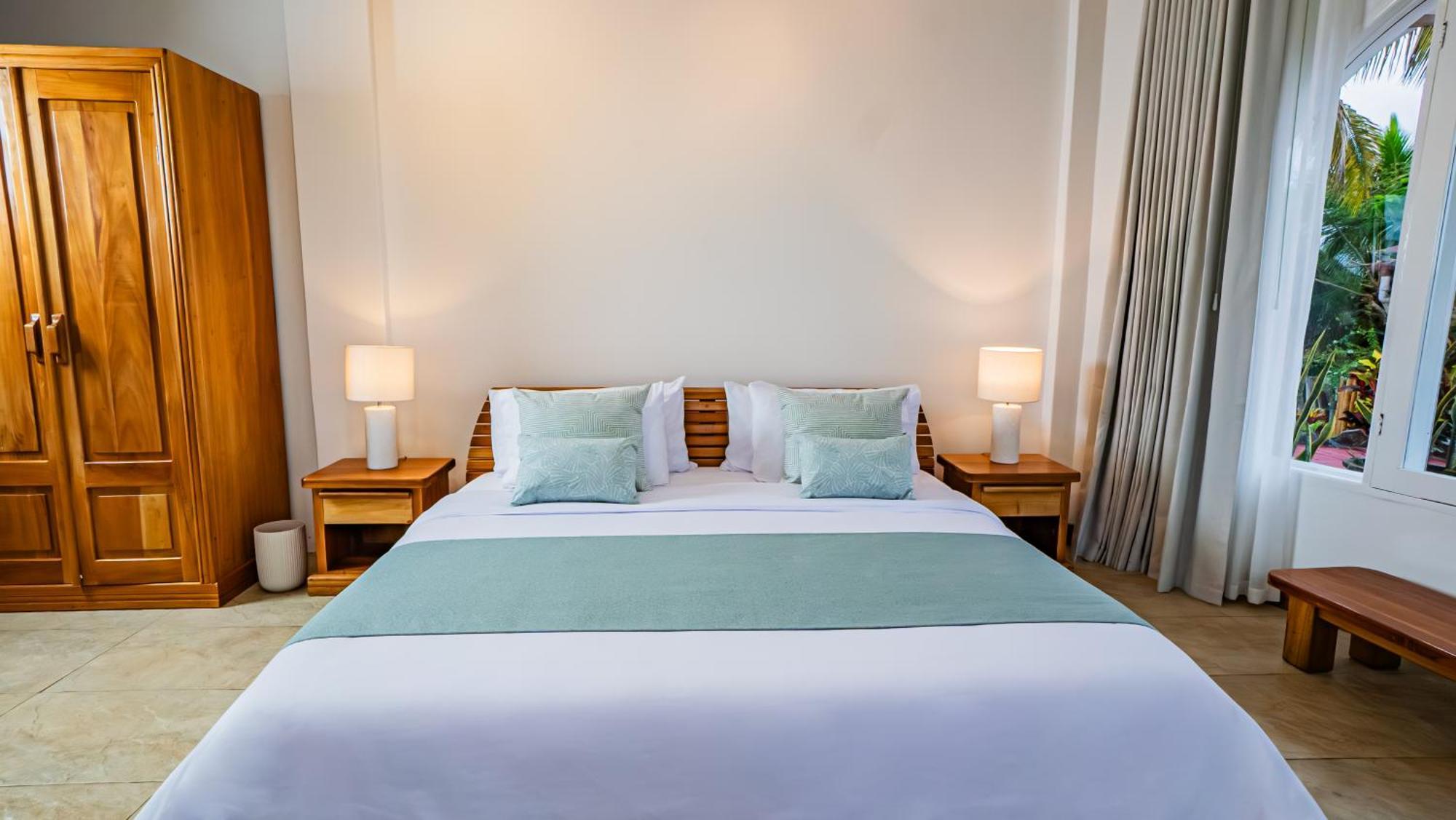 Superior Double or Twin Room Garden View