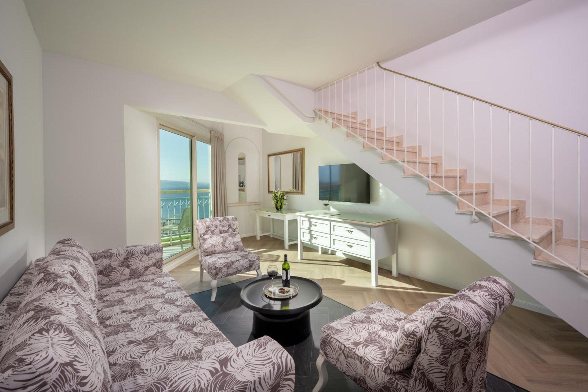 Boutique Duplex Suite