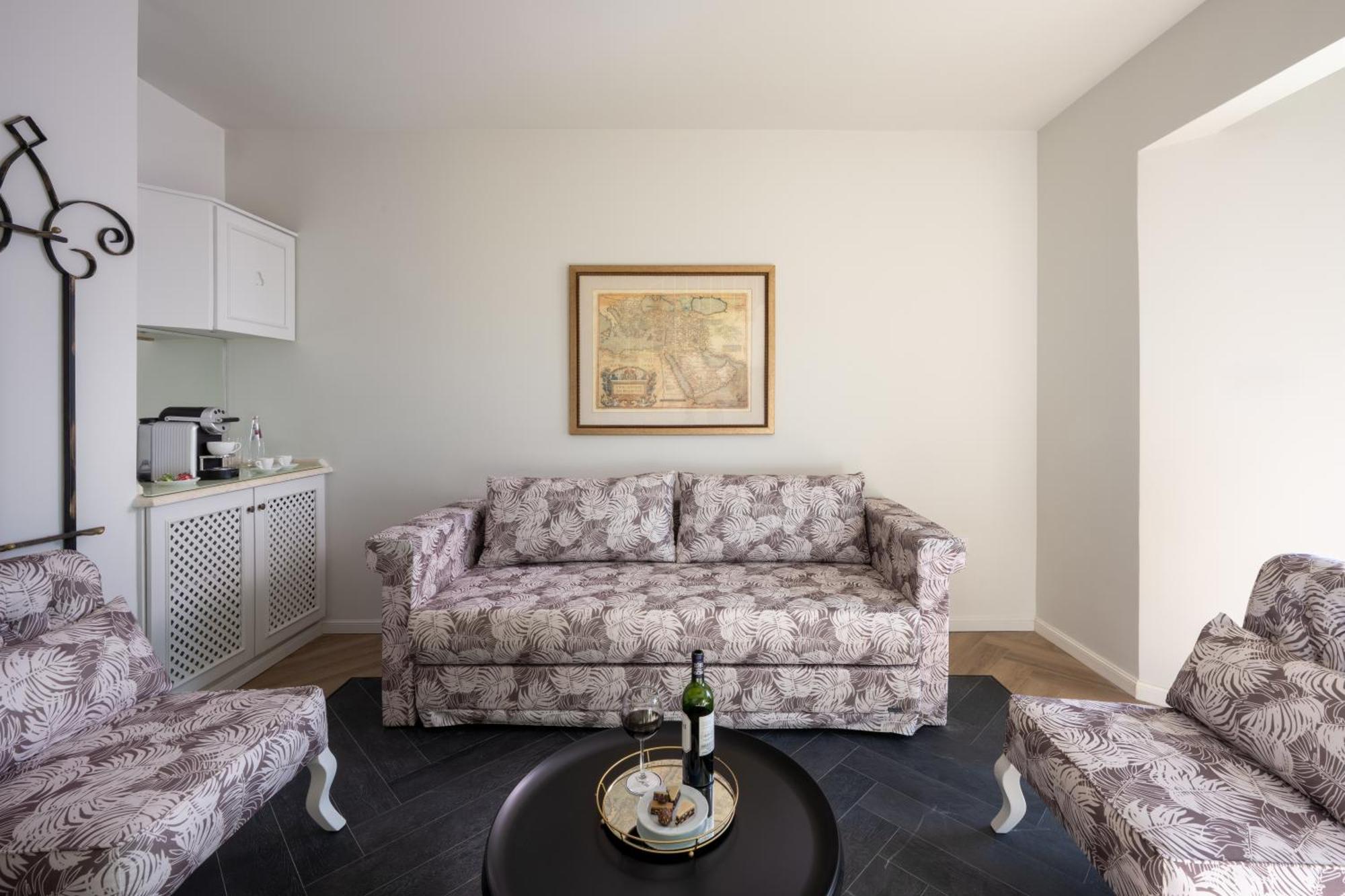 Boutique Duplex Suite