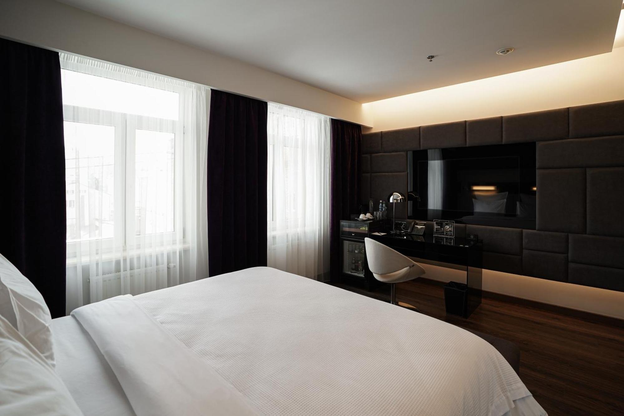 Double or Twin Room Courtyard View