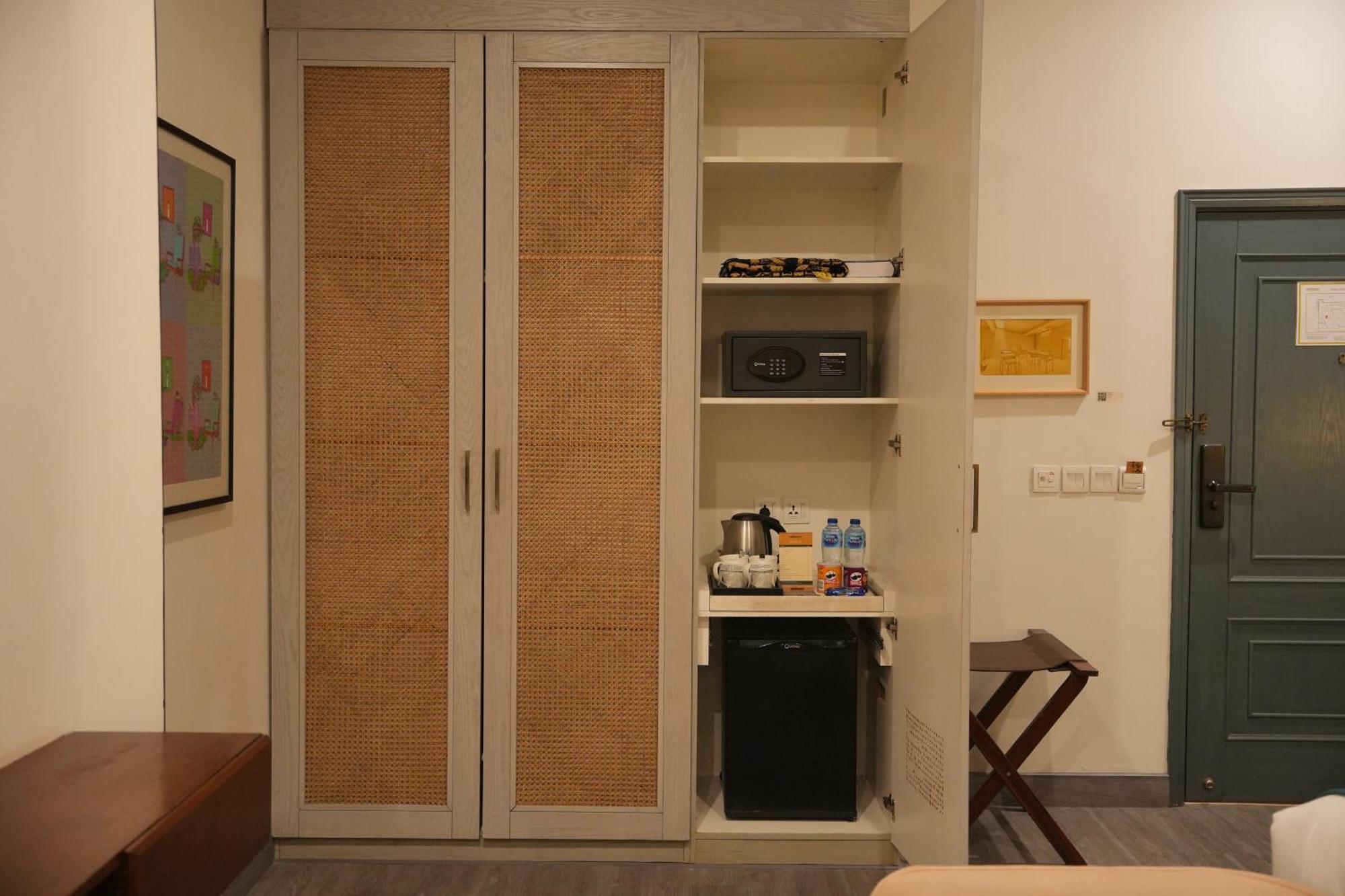 Executive Room