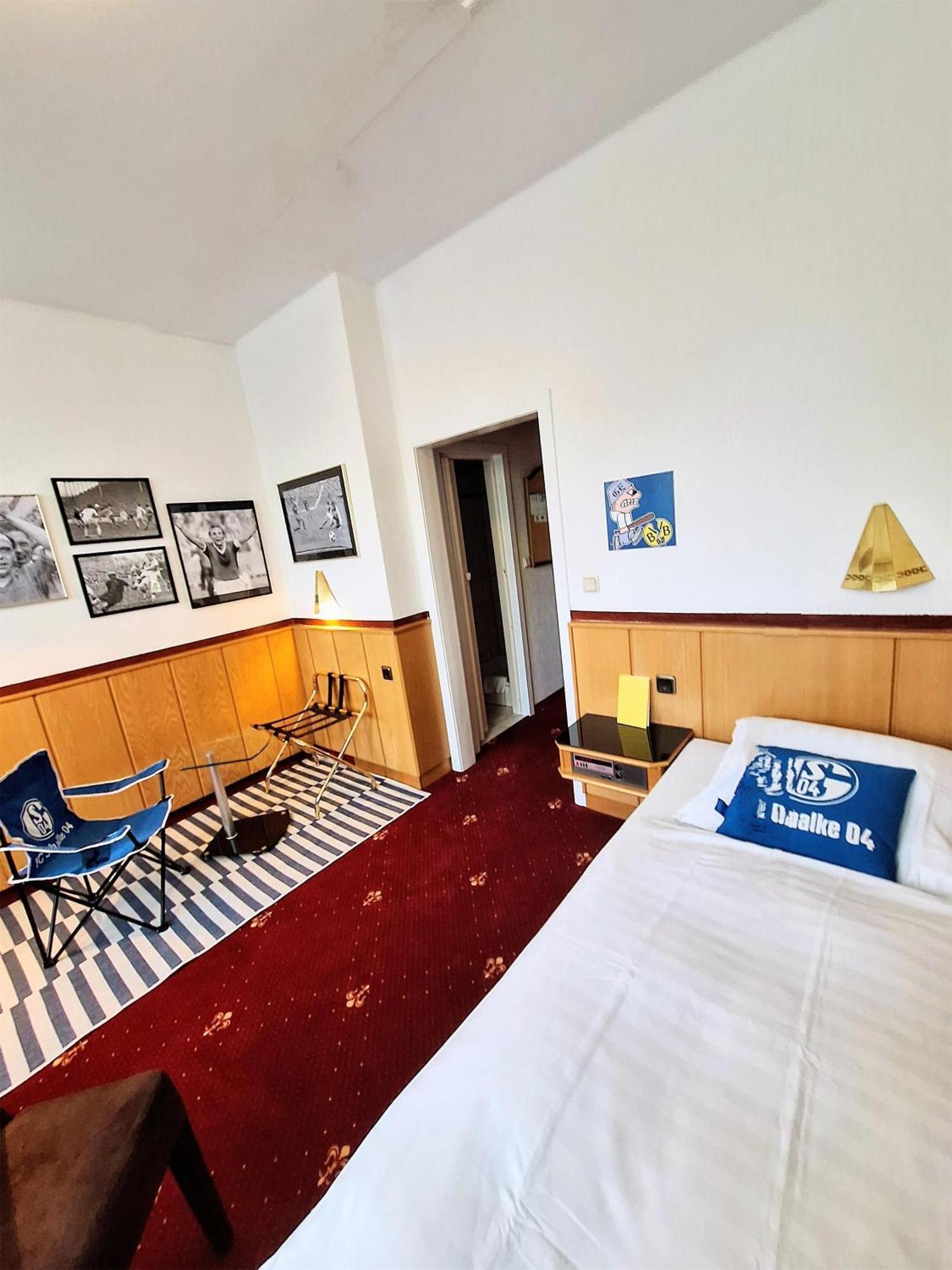 Budget Single Room