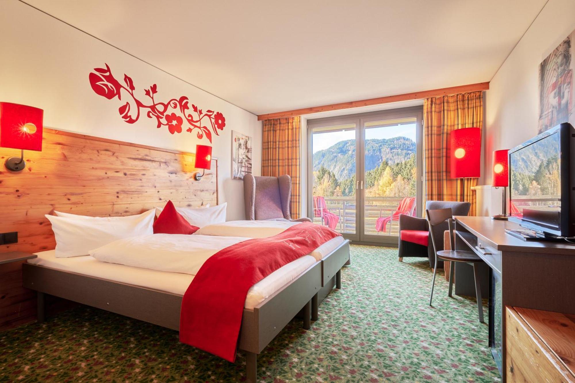 Double Room Mountain View & Balcony