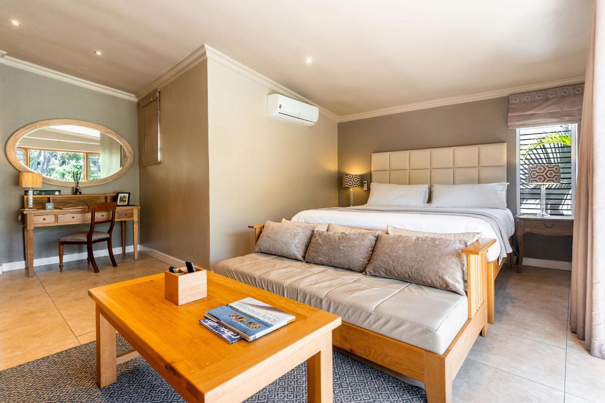 Deluxe Double or Twin Room with Garden View