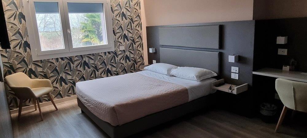 Deluxe Double Room,1758275449:JPEG