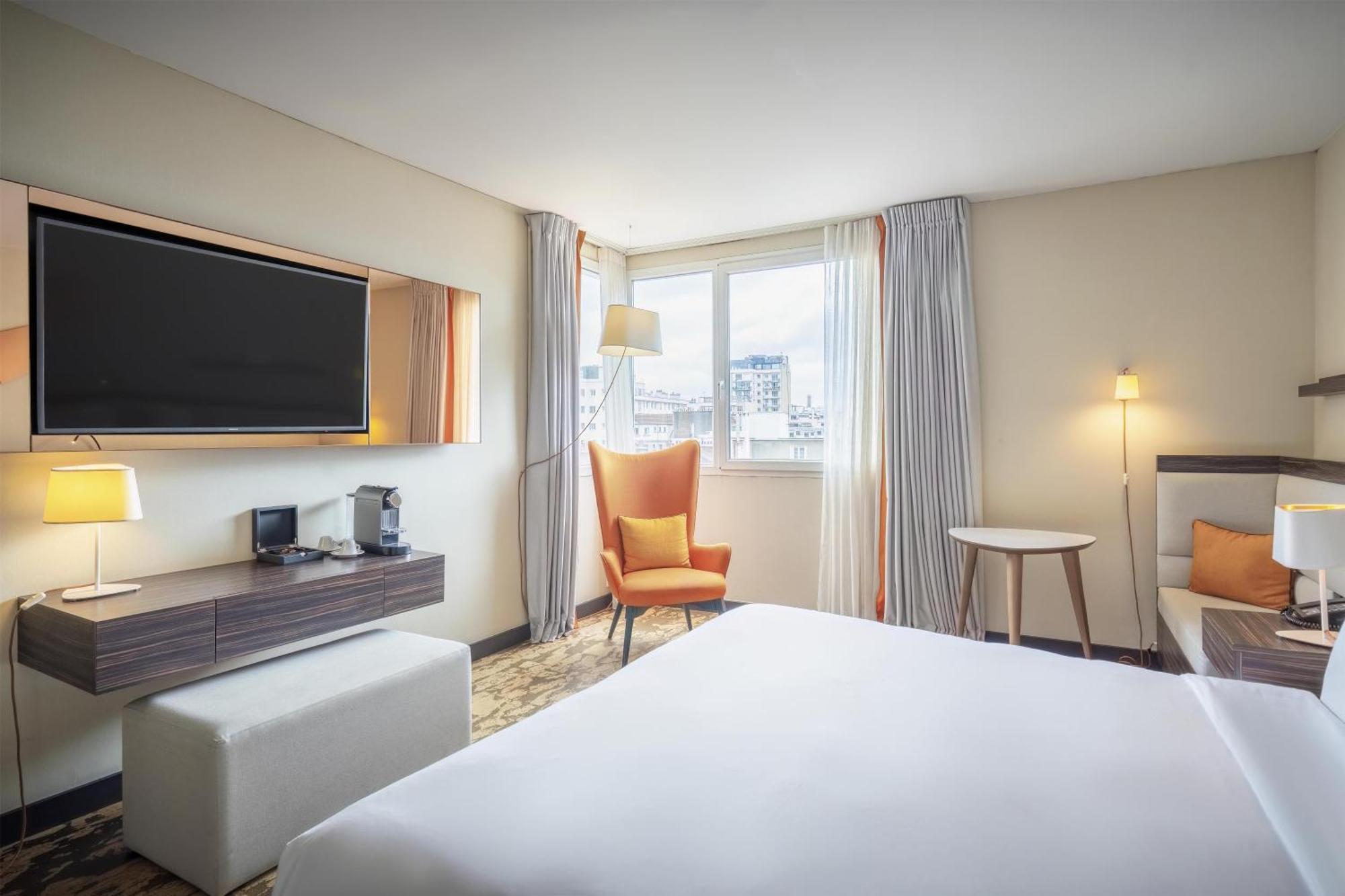 Deluxe King Room,1758282917:JPEG