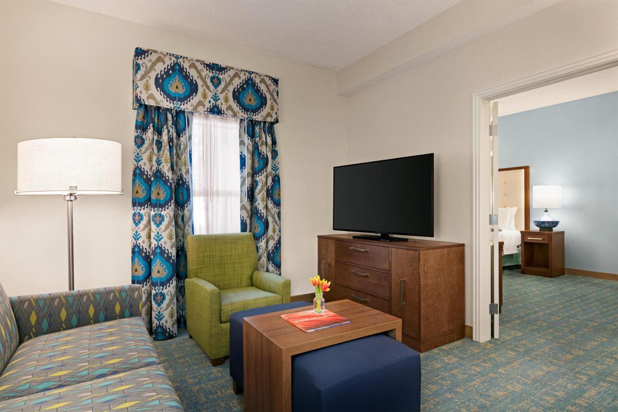 King Suite Mobility Access or Non-Smoking