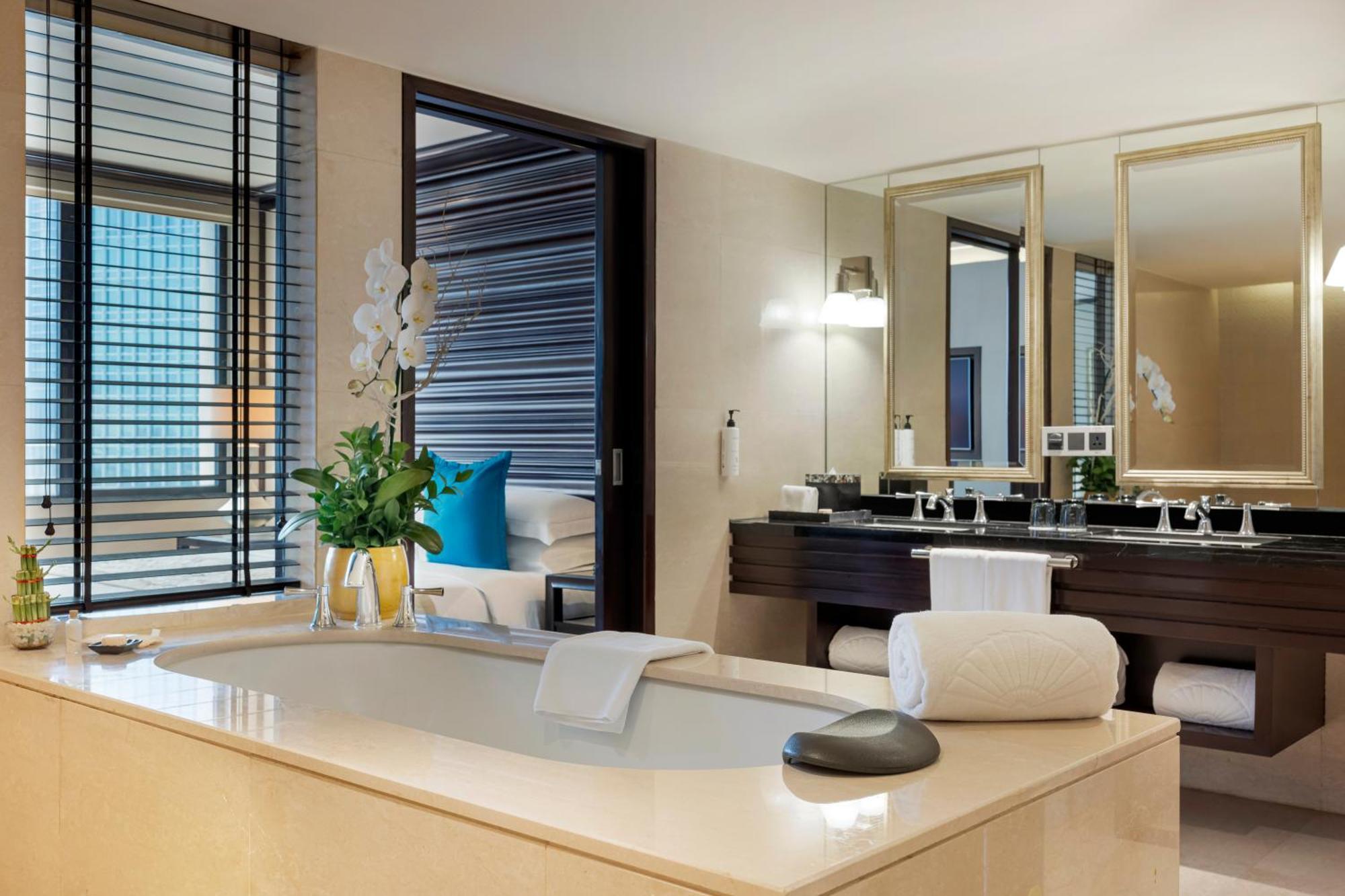 Urban Suite King