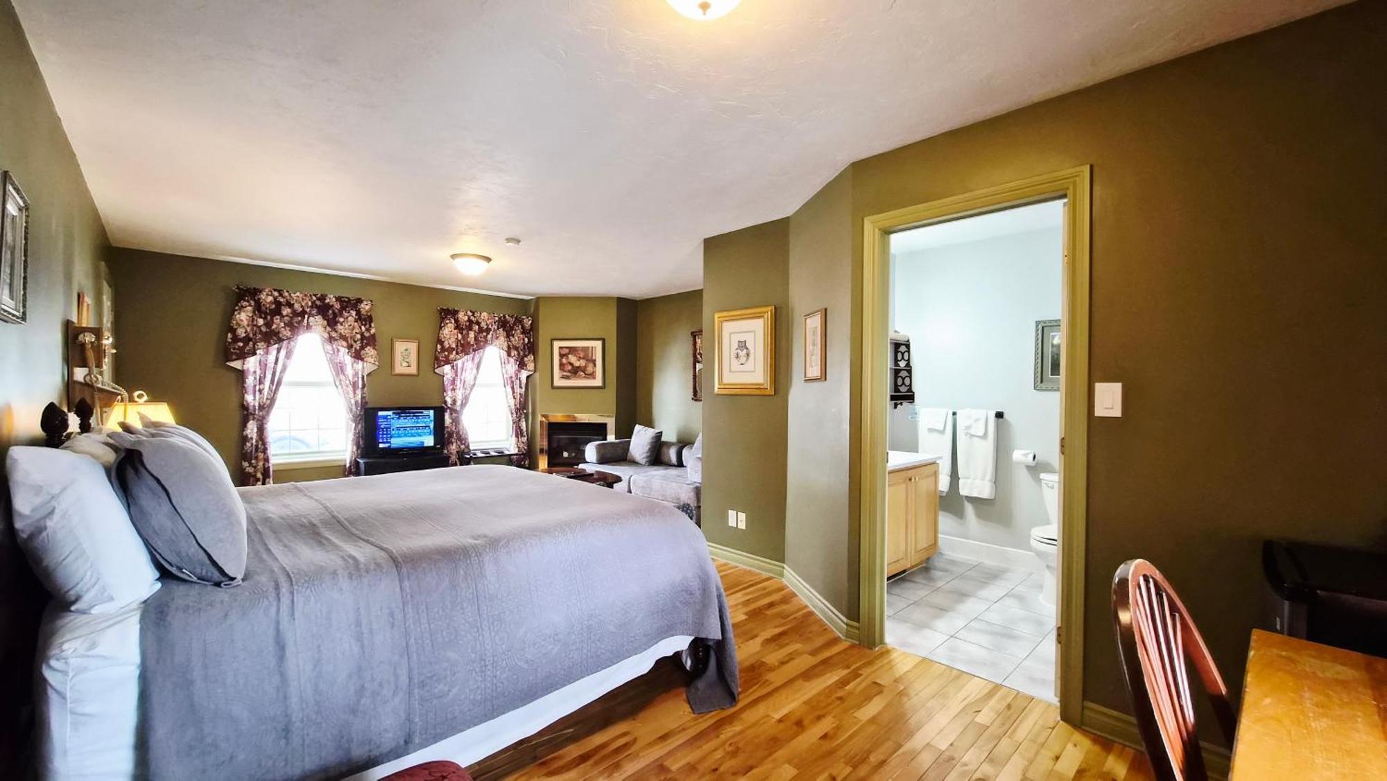 King Suite