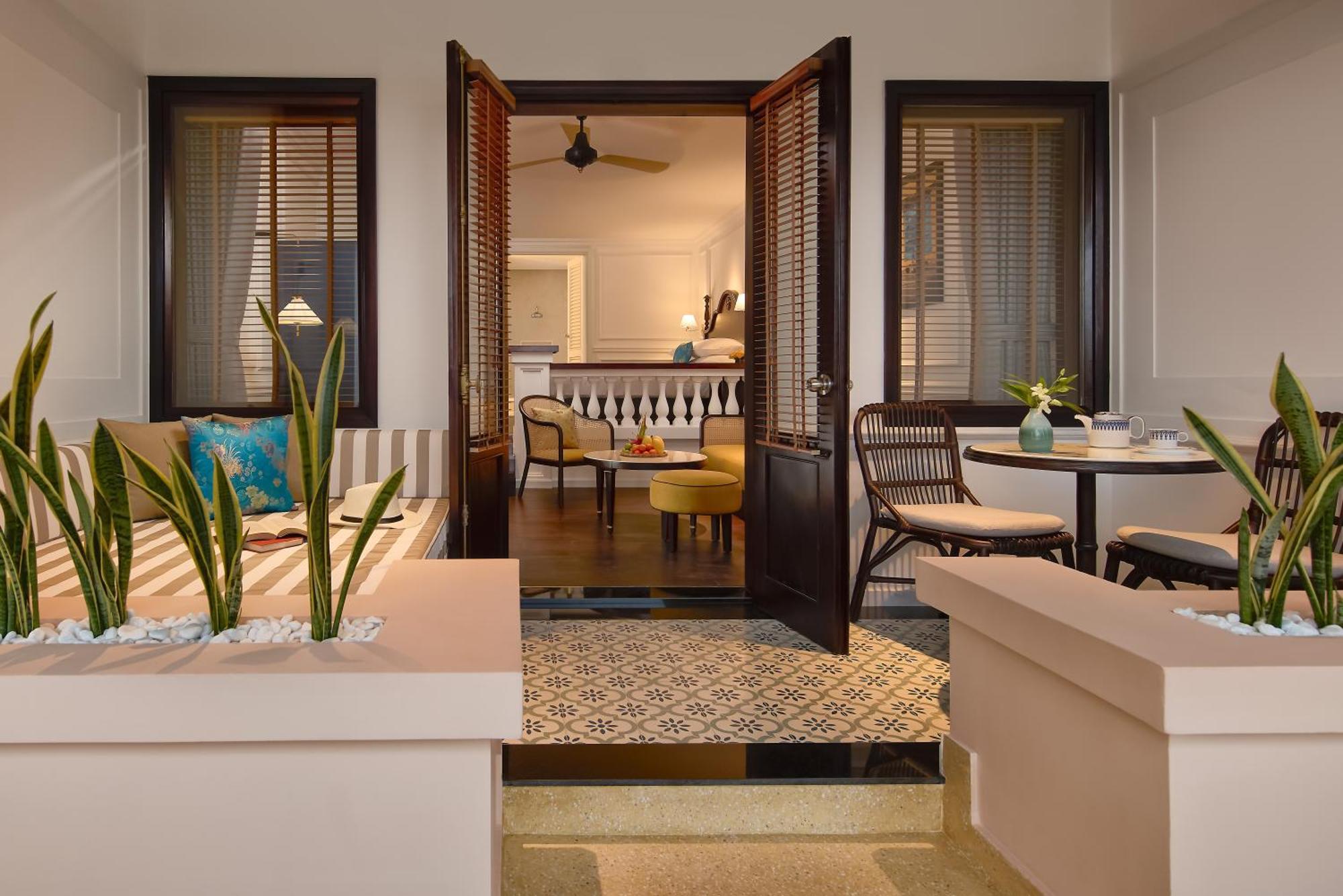 Premium River Suite