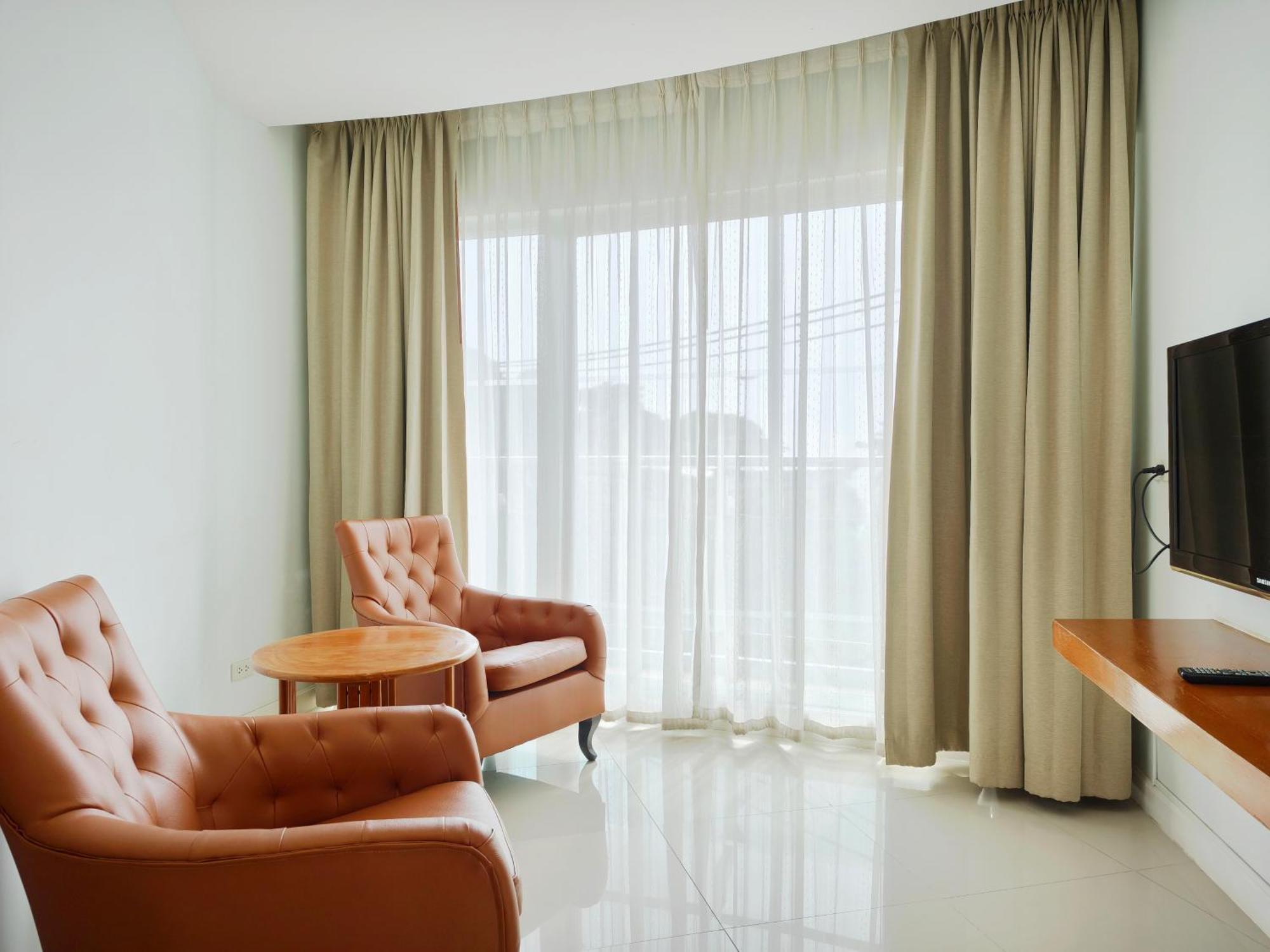 Two-Bedroom Suite