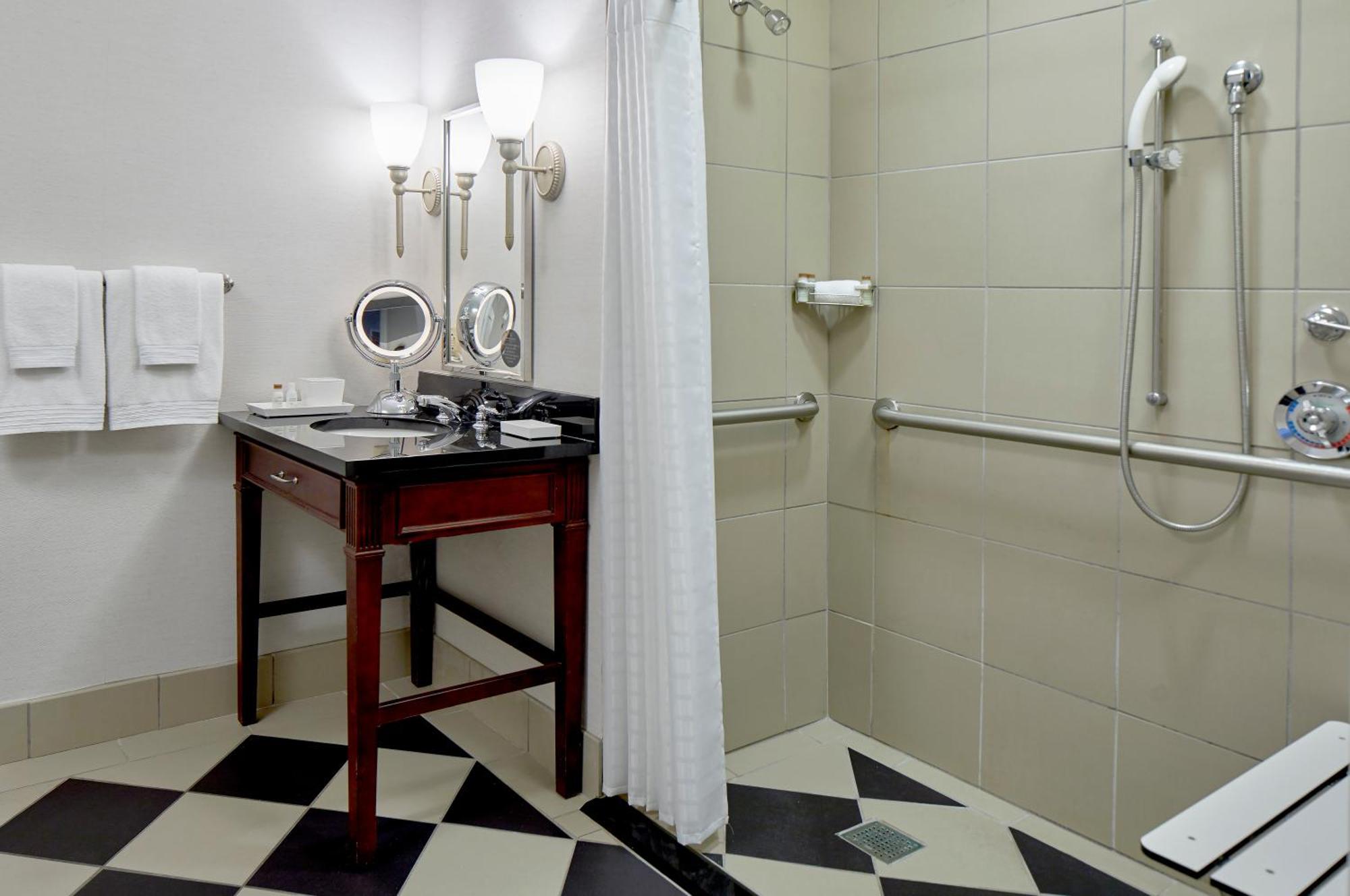 Deluxe Queen Room Two Queen Beds Roll Shower Mobility or Hearing Accessible