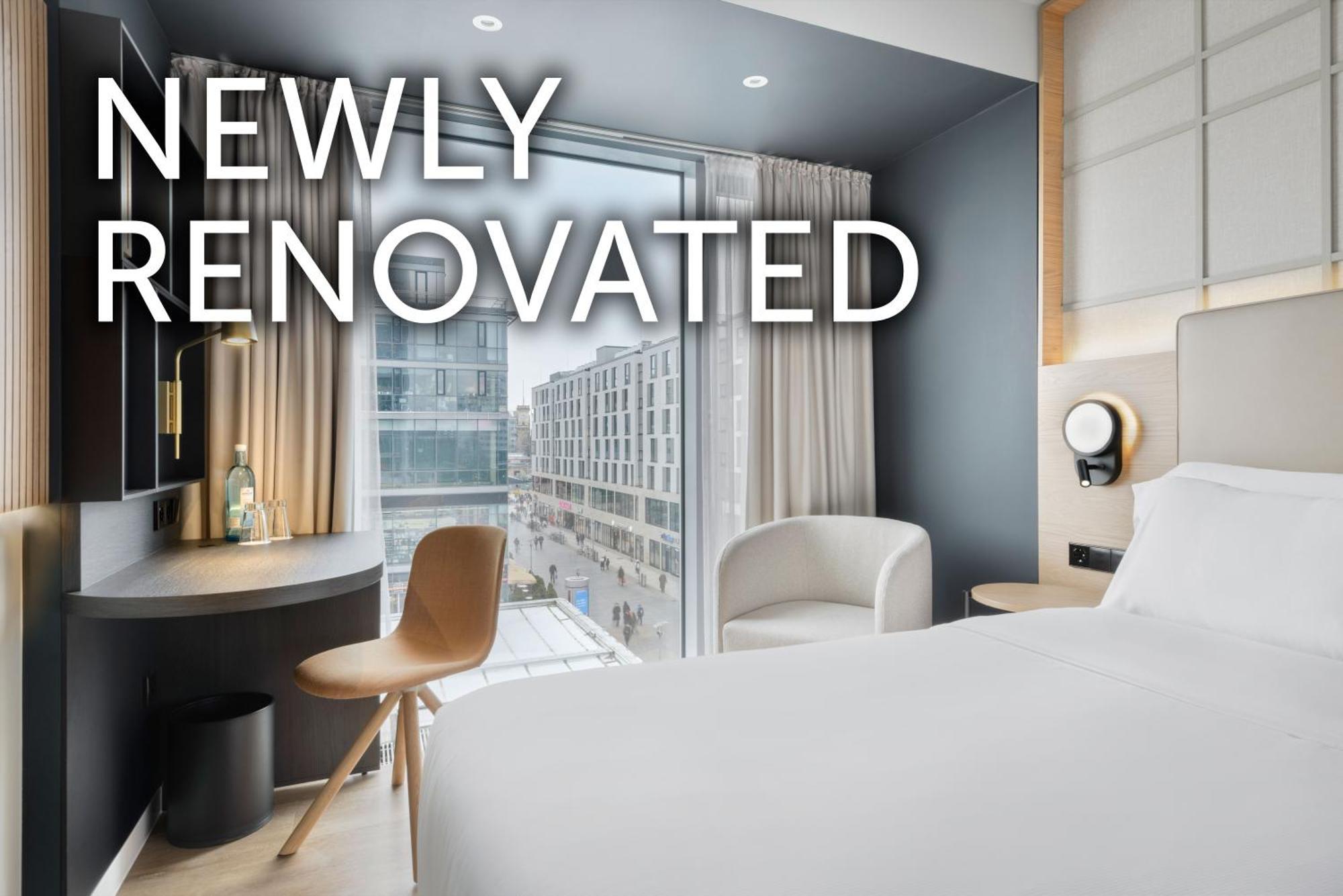 Deluxe Double Room Old Town View