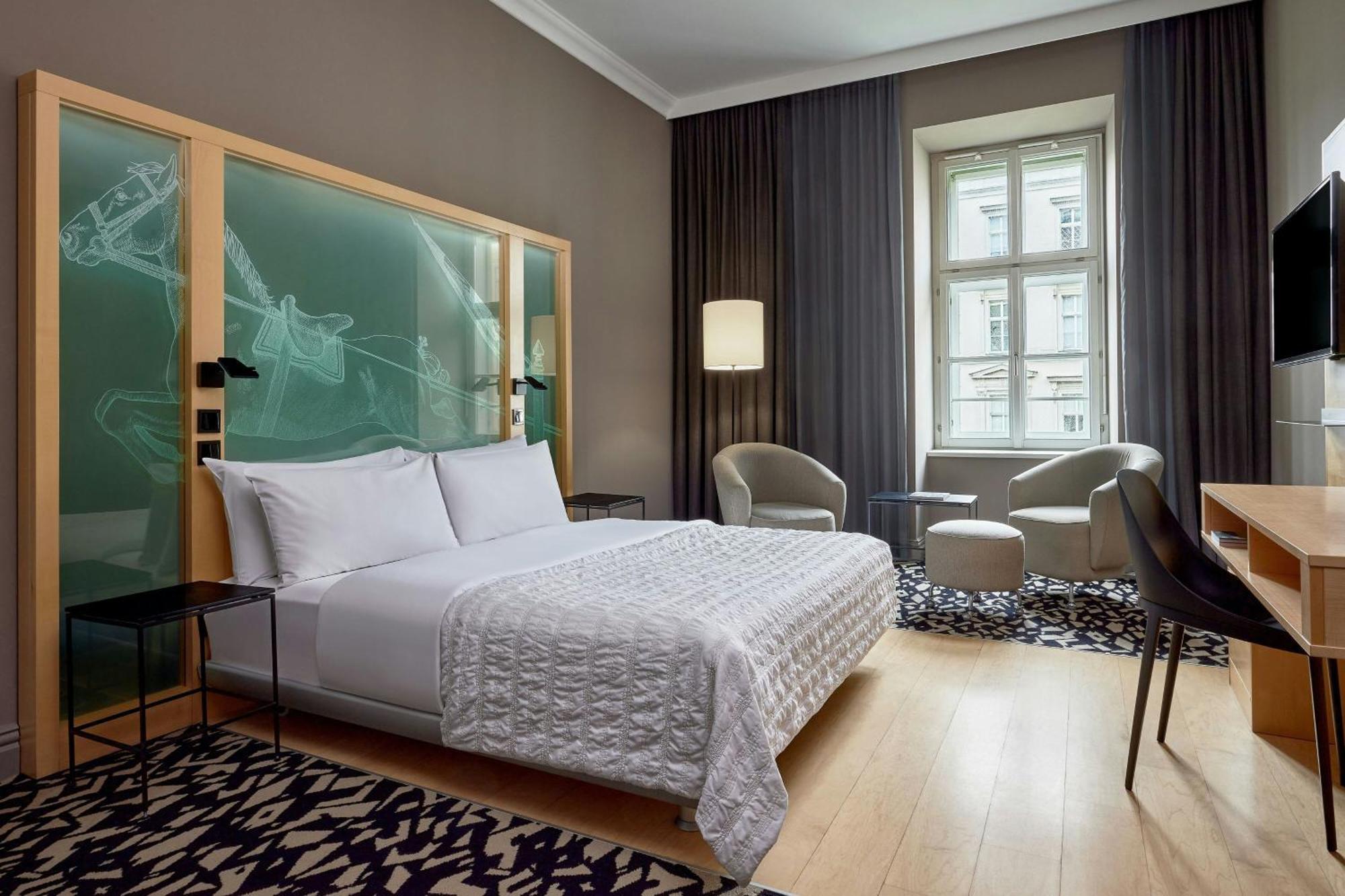 Executive Room City View