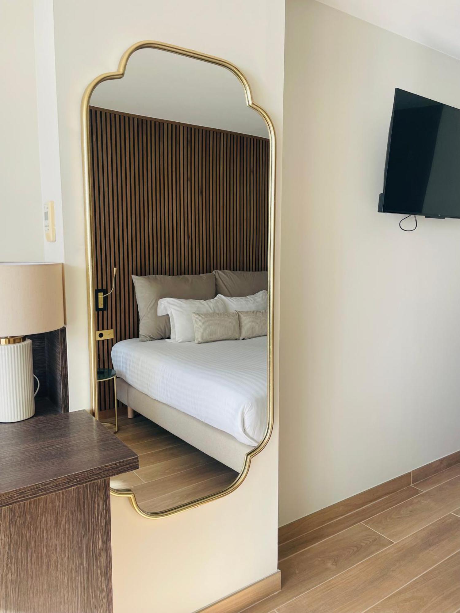 Superior Double Room Sea View Ground Floor