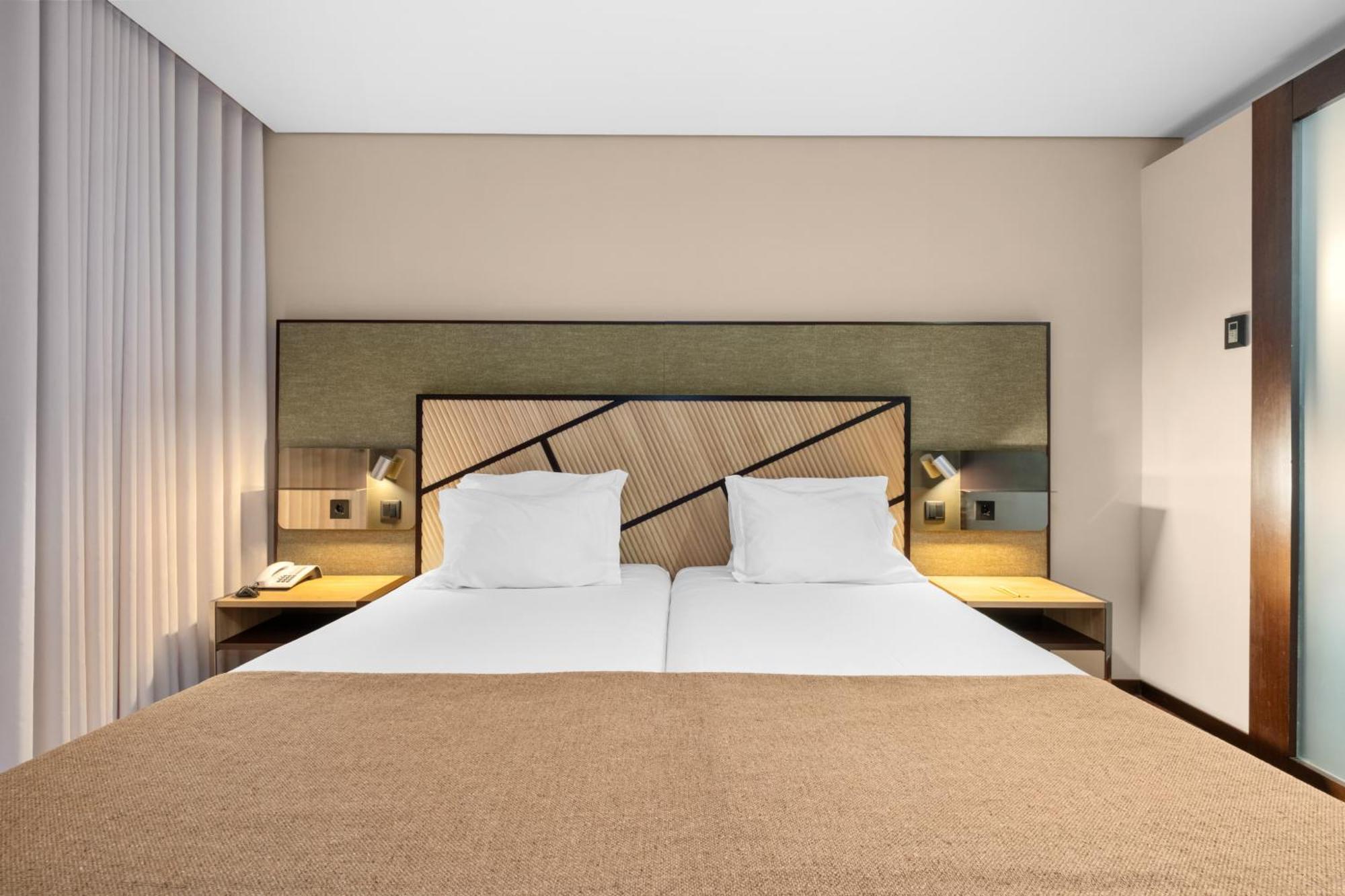 Twin Room Balcony,1758536152:JPEG