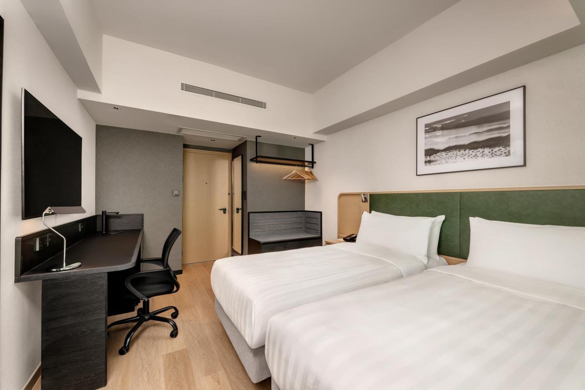 Cityscape Twin Bed