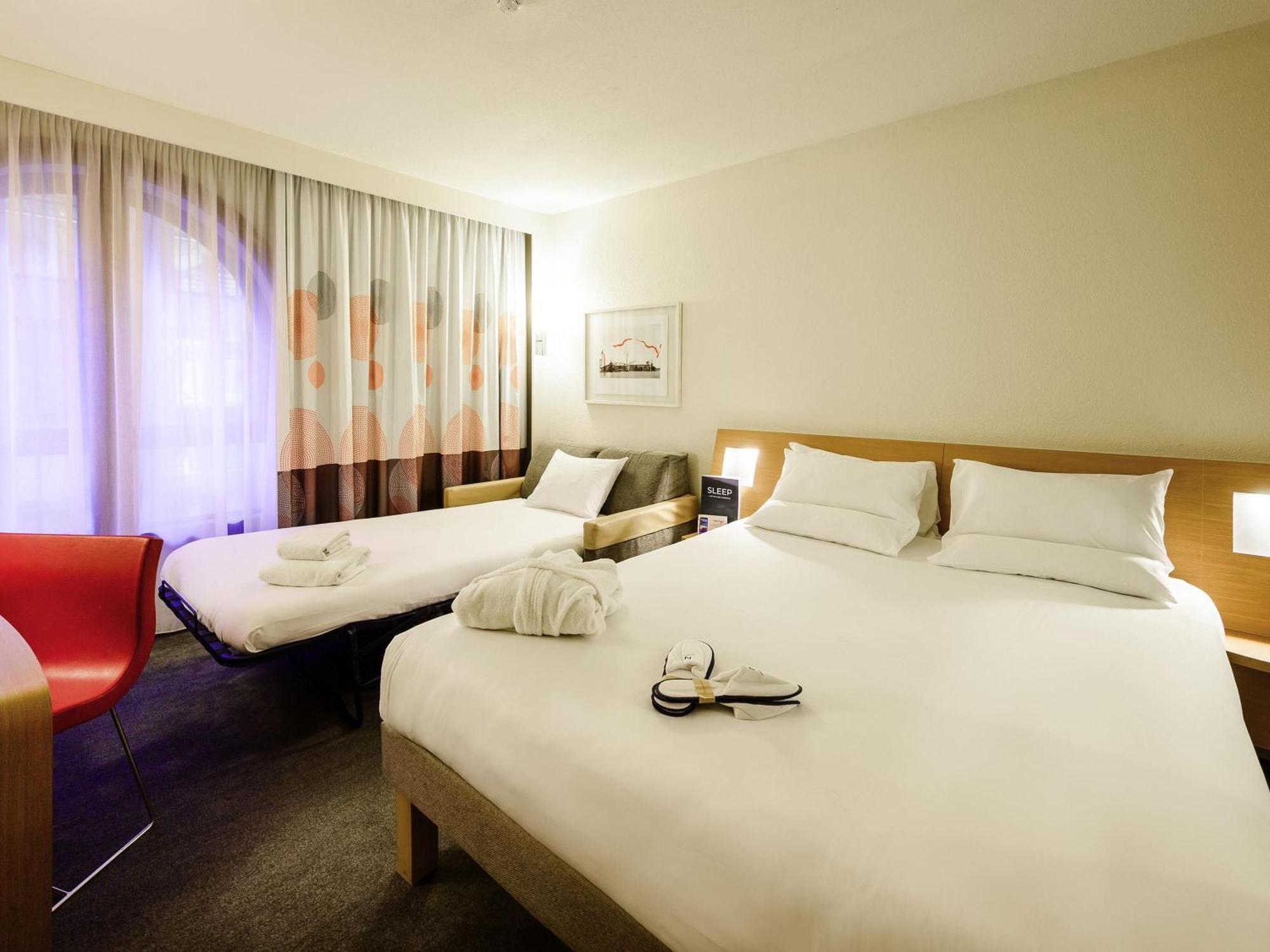 Superior Room One Double Bed One Sofa Bed