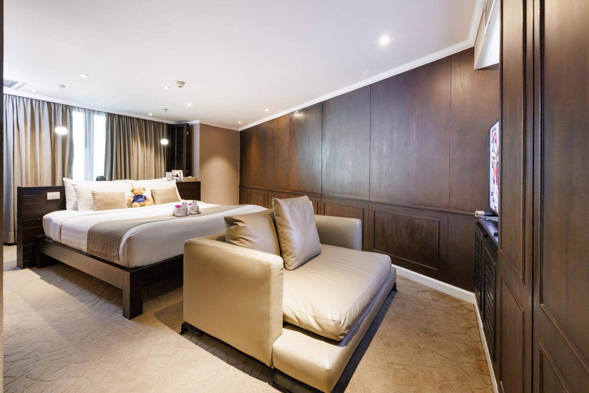 Jacuzzi Suite Double Room