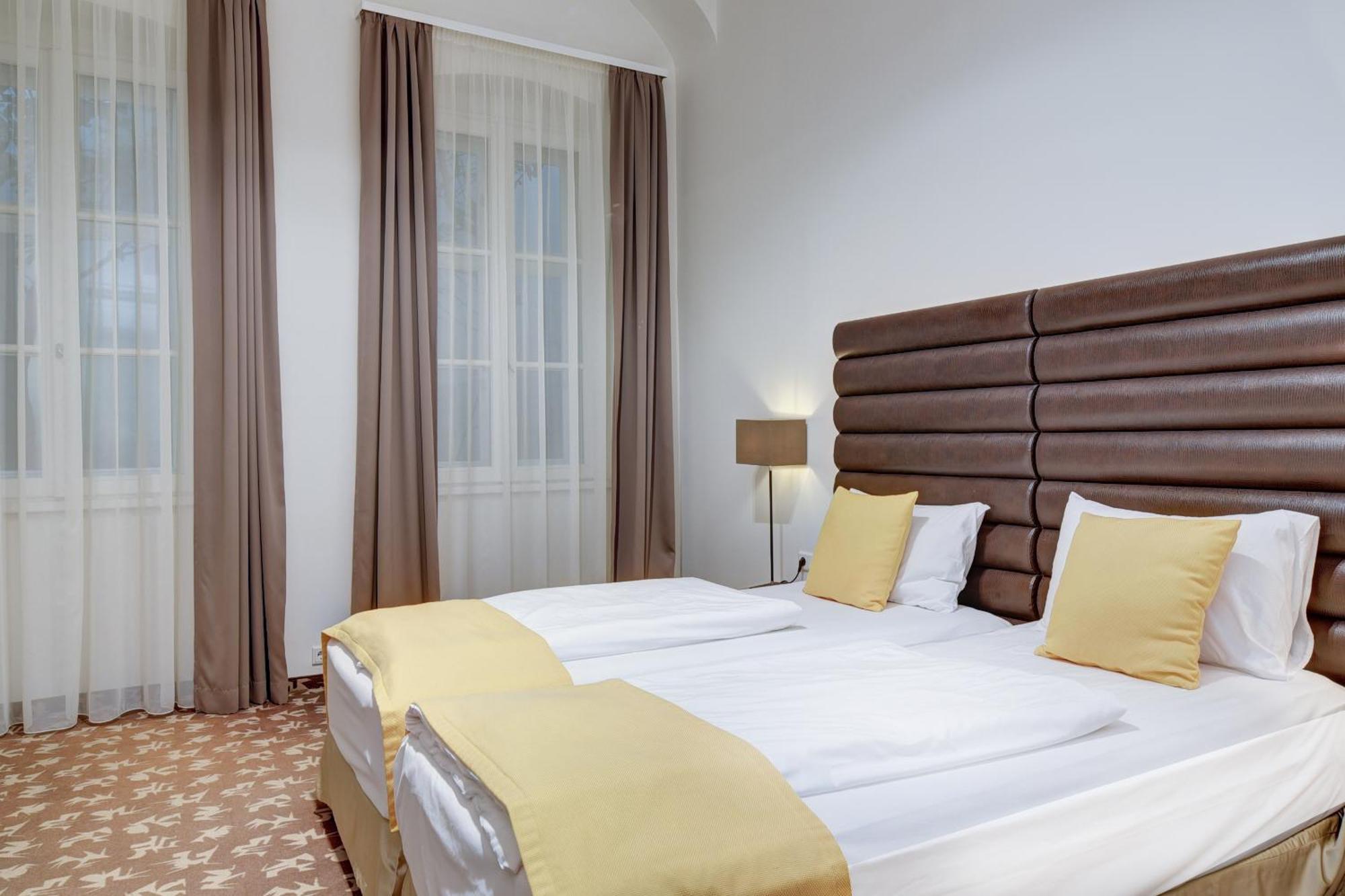 Budget Twin Room