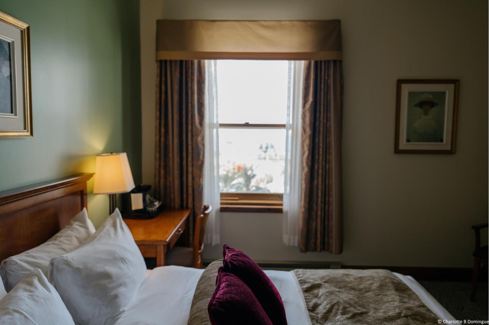 Queen Room River View