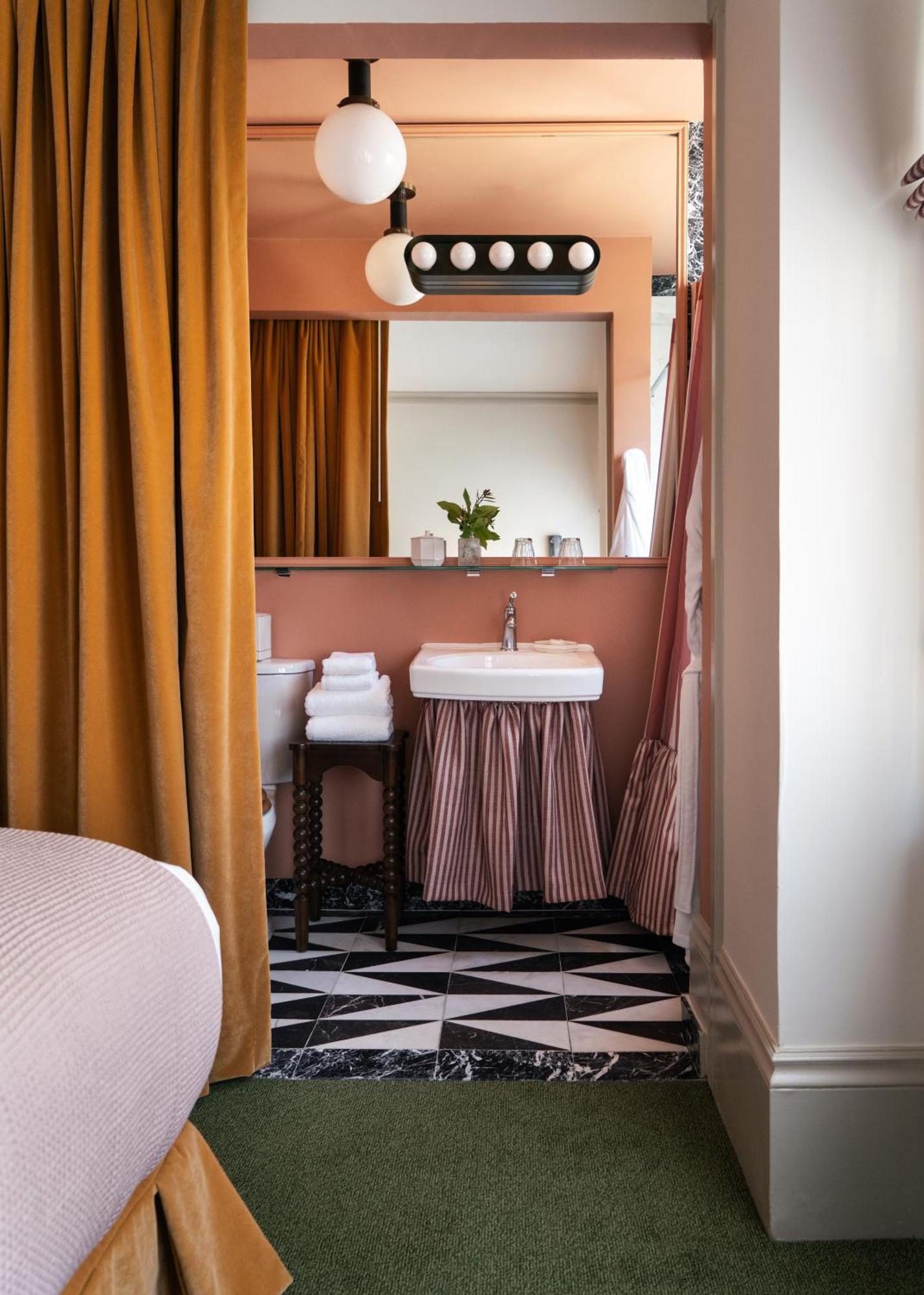 Small Double Room