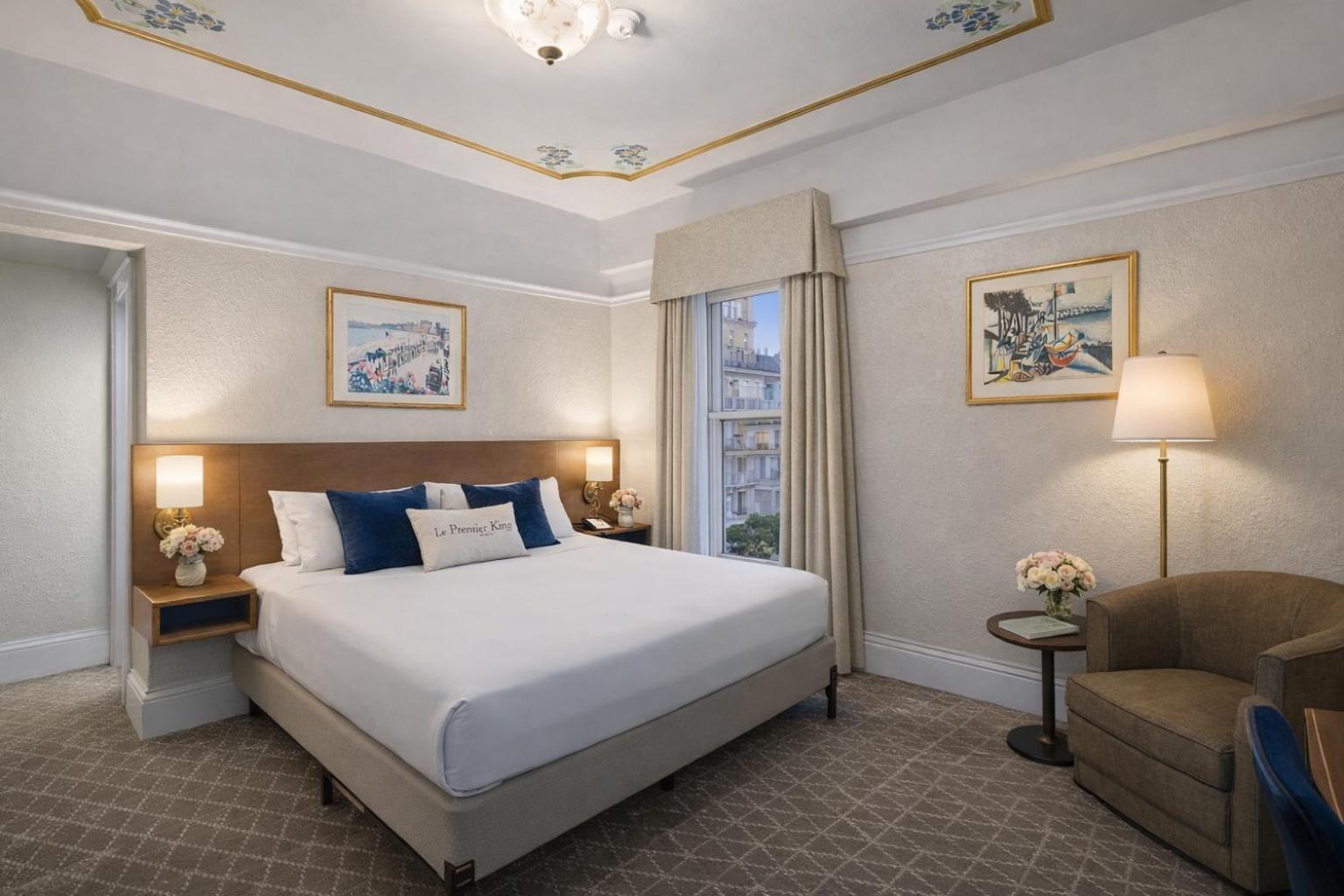 Deluxe King Room