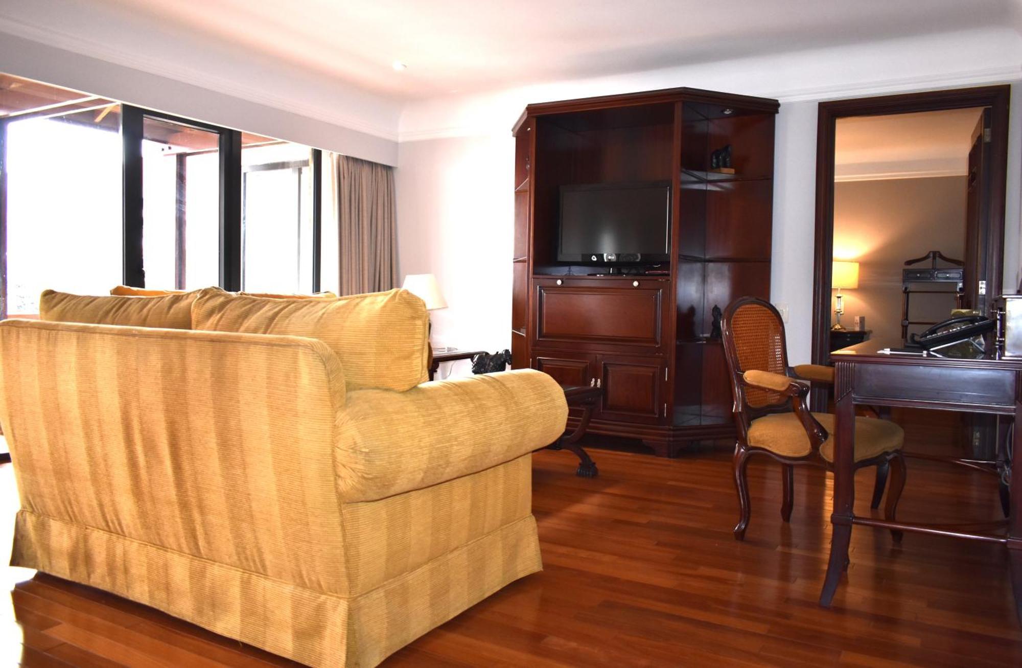 Two-Bedroom Suite,1765205076:JPEG