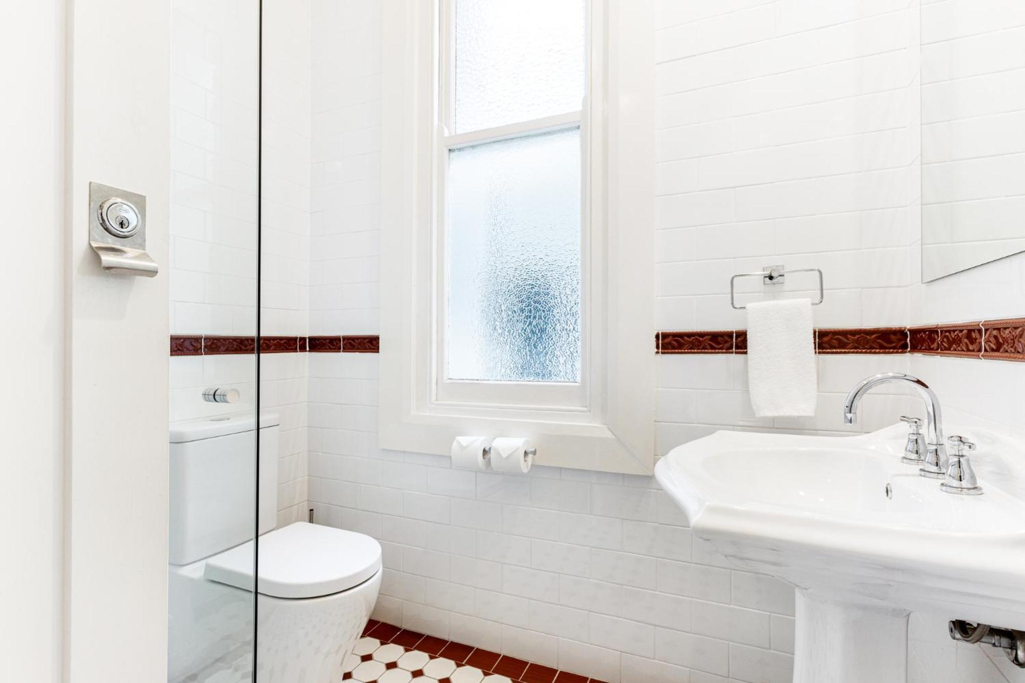 Traditional Room private external bathroom
