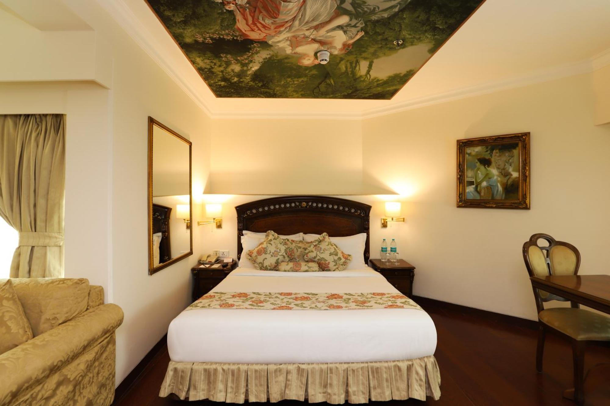 Royal Junior Suite