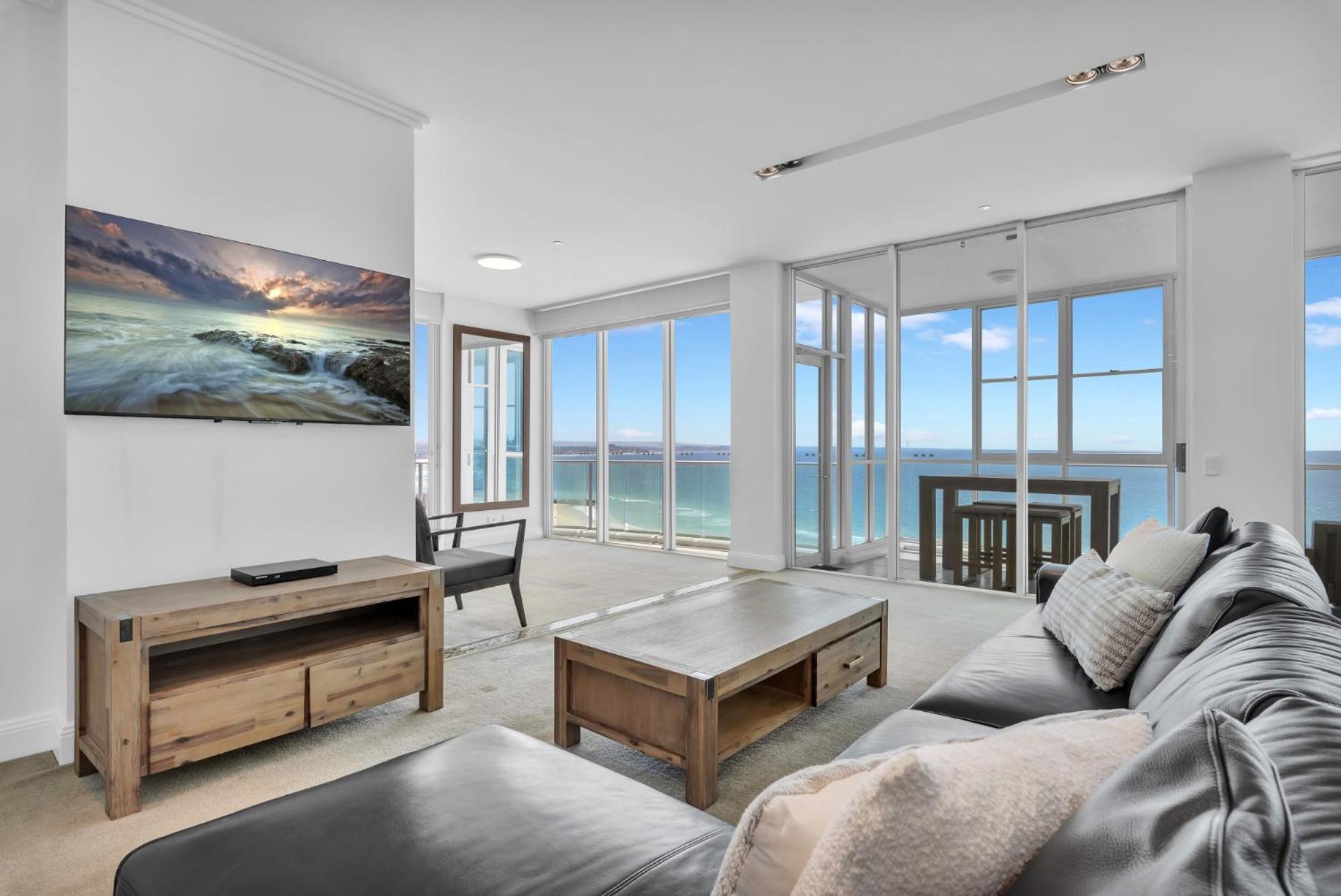 Luxury Four-Bedroom Apartment