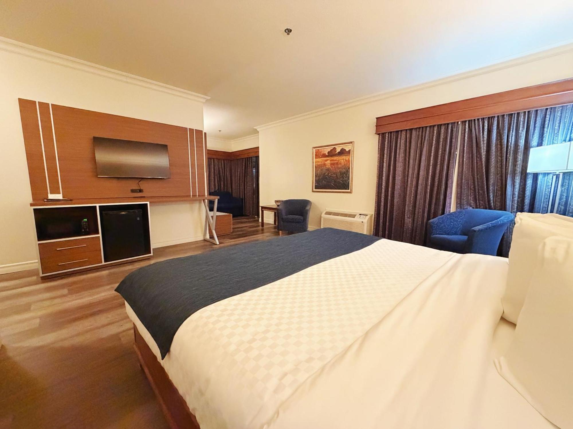 Privilege King Room Exterior View