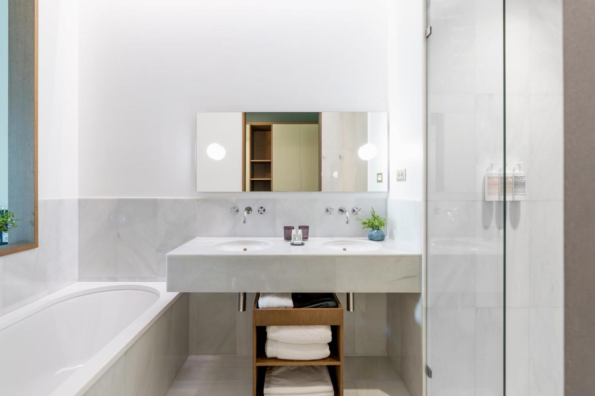 Premium Twin Room